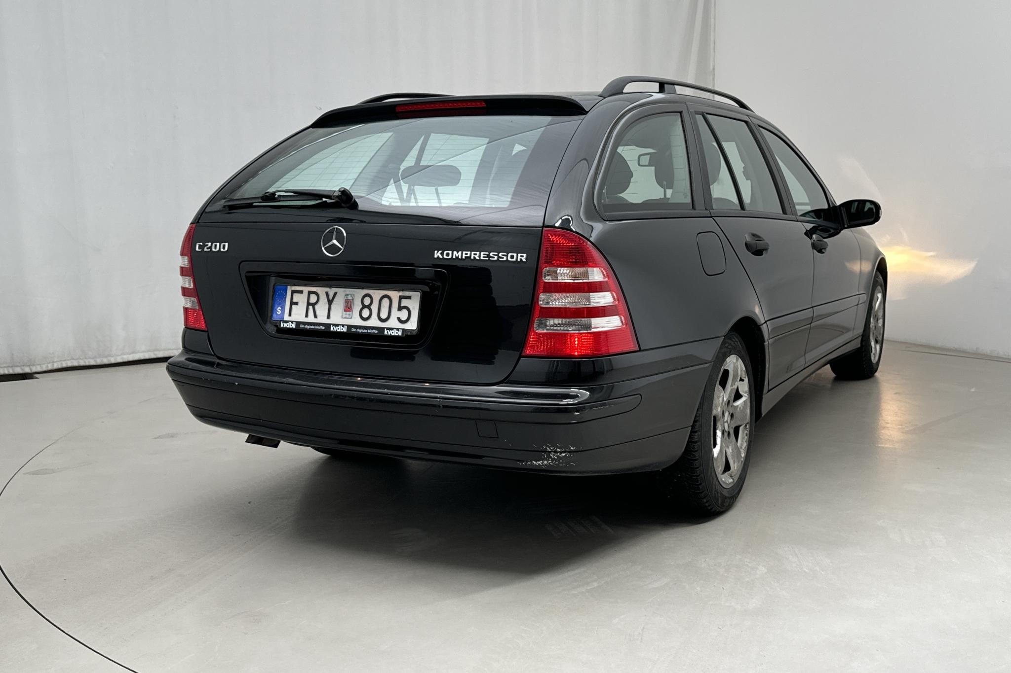 Mercedes C 200 Kompressor Kombi W203 (163hk) - 152 040 km - Manual - black - 2007