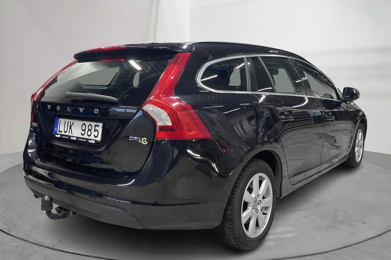 Volvo V60 1.6D DRIVe (115hk) - 18 630 mil - Manuell - svart - 2012