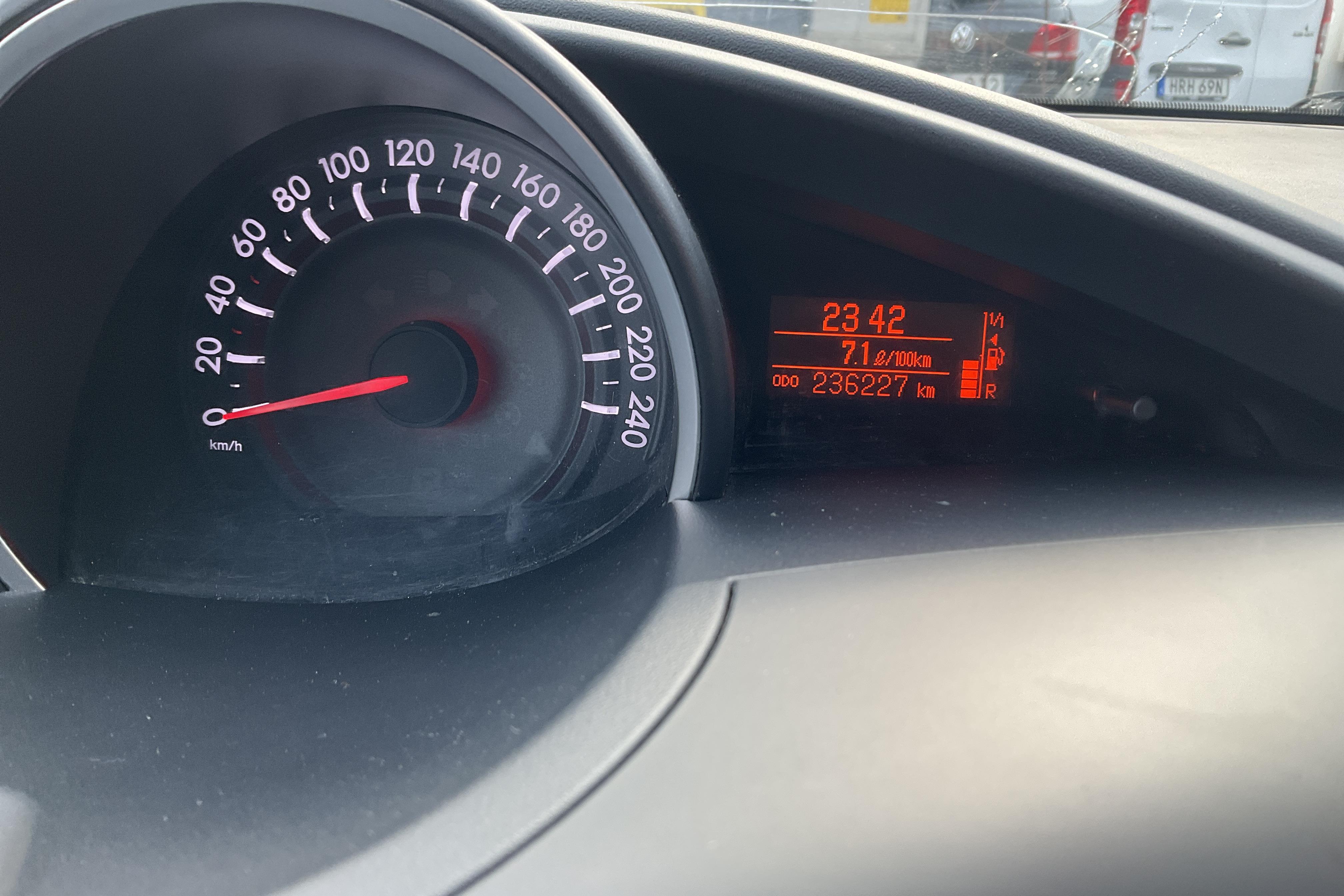 Toyota Verso 1.6 D-4D DPF (112hk) - 236 220 km - Manualna - brązowy - 2015