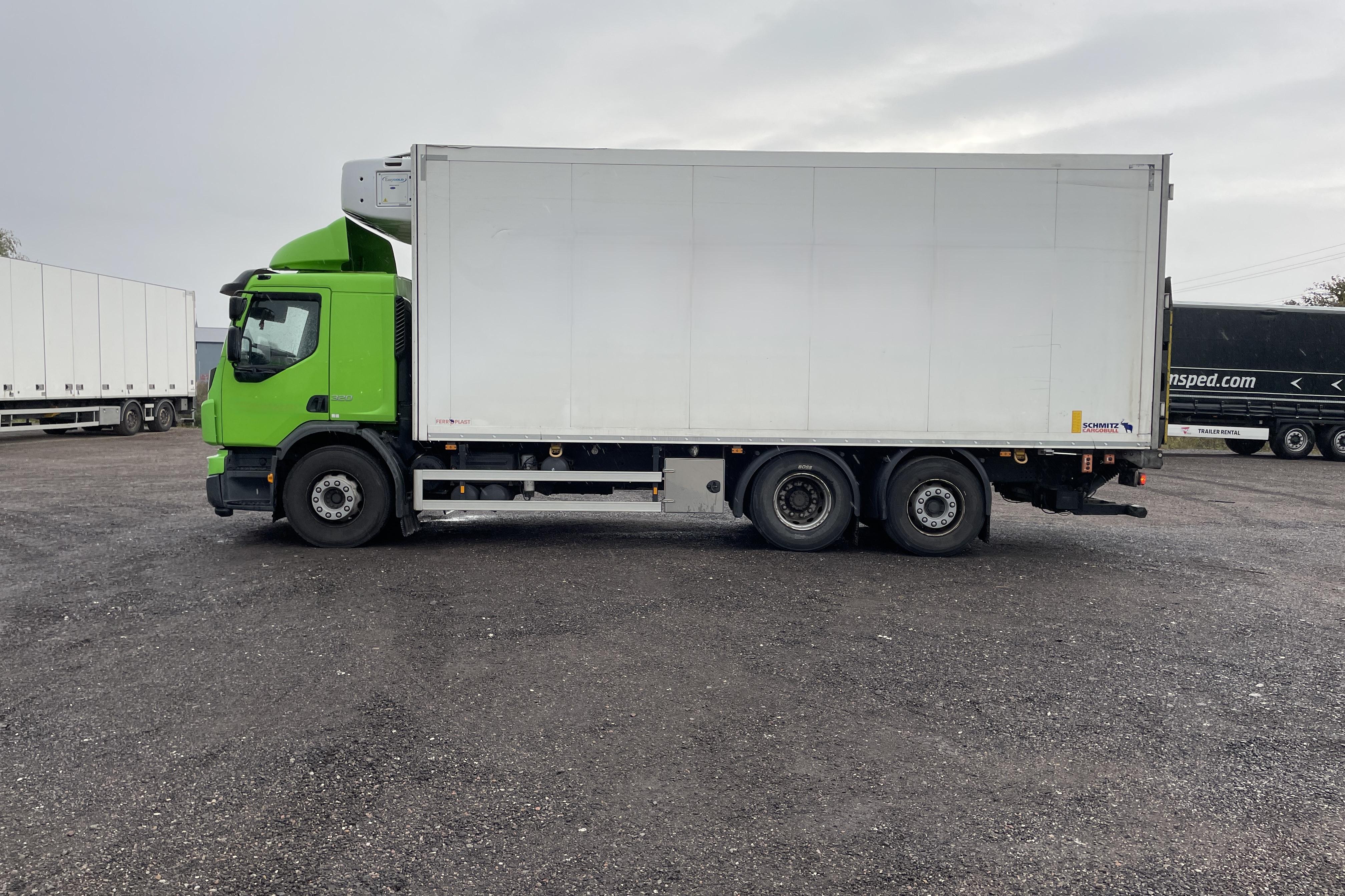 Volvo FE320 - 235 964 km - Automatyczna - 2016