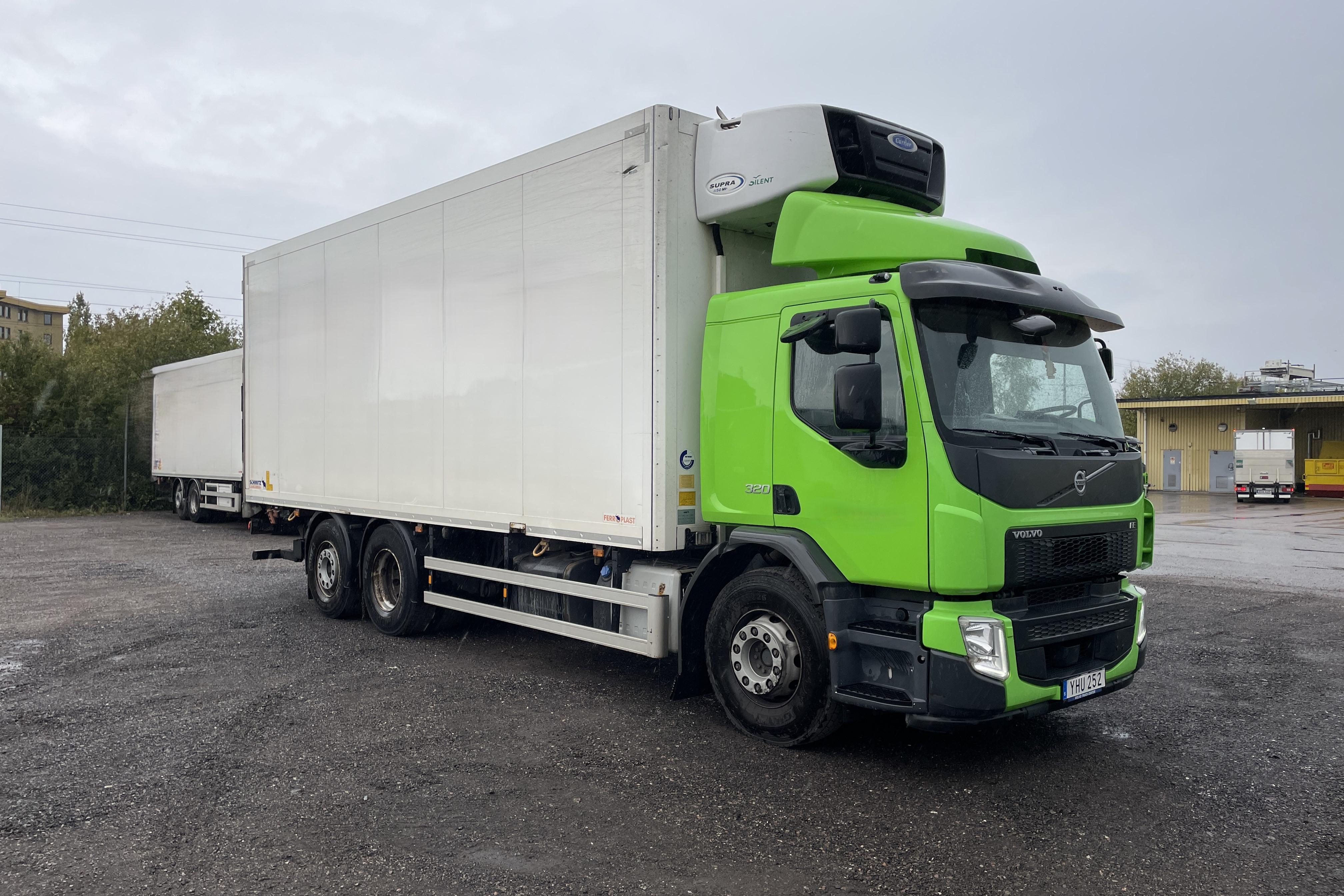 Volvo FE320 - 235 964 km - Automatyczna - 2016