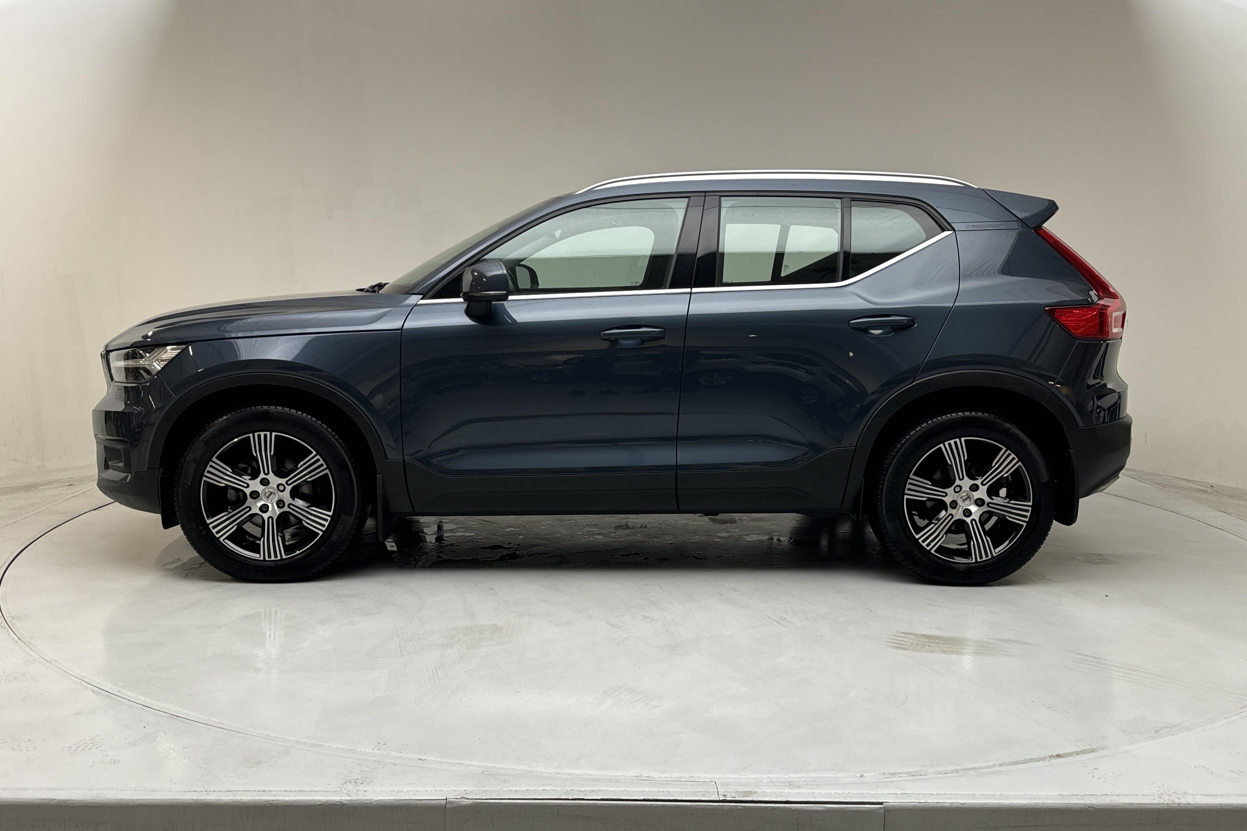 Volvo XC40 D3 2WD (150hk) - 104 730 km - Automaattinen - Dark Blue - 2020