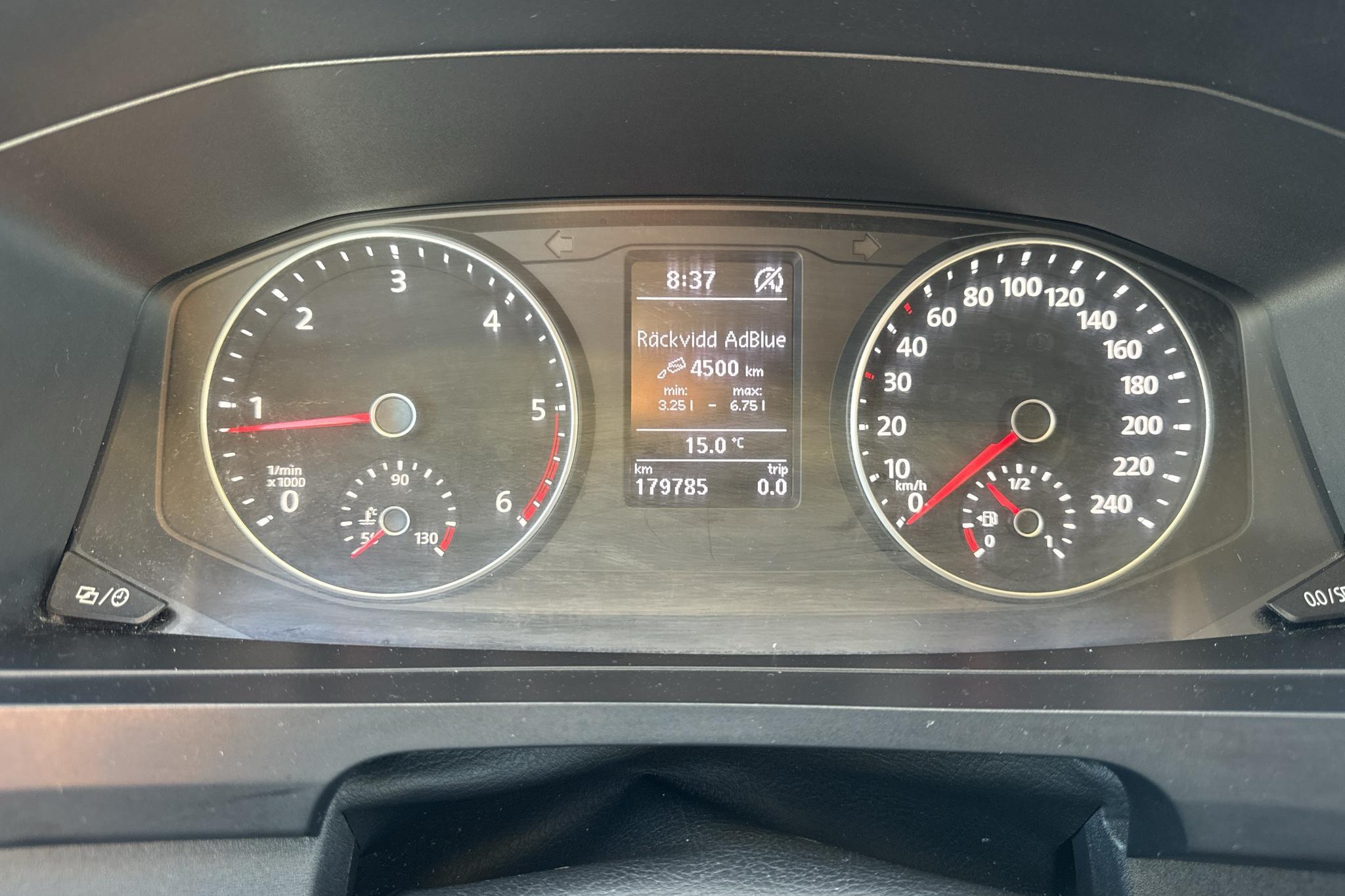 VW Transporter T6 2.0 TDI BMT Skåp 4MOTION (150hk) - 179 780 km - Automatyczna - biały - 2019