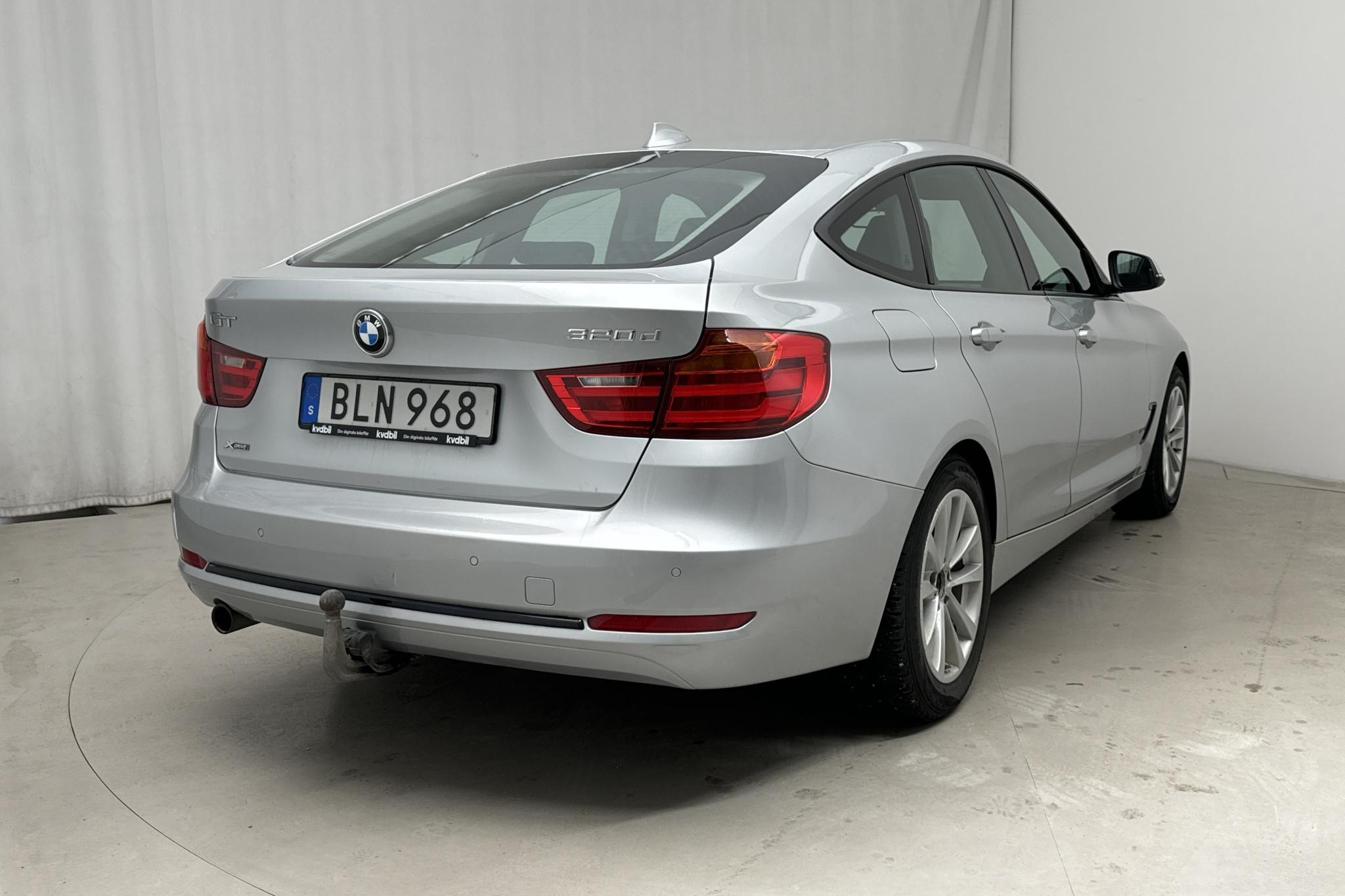 BMW 320d GT xDrive, F34 (184hk) - 89 930 km - Automaatne - hõbe - 2014