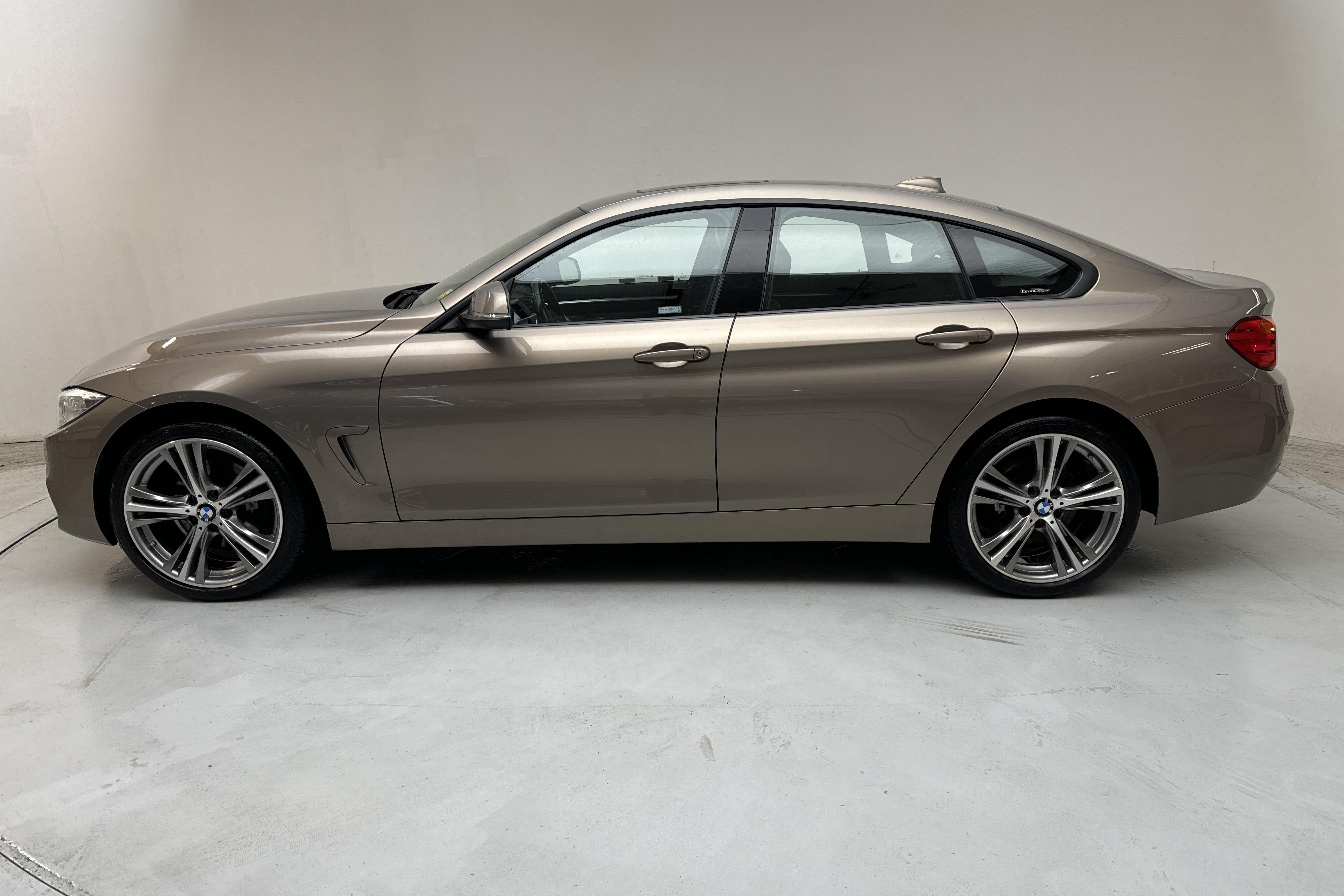 BMW 430d xDrive Gran Coupé, F36 (258hk) - 12 519 mil - Automat - Light Brown - 2015