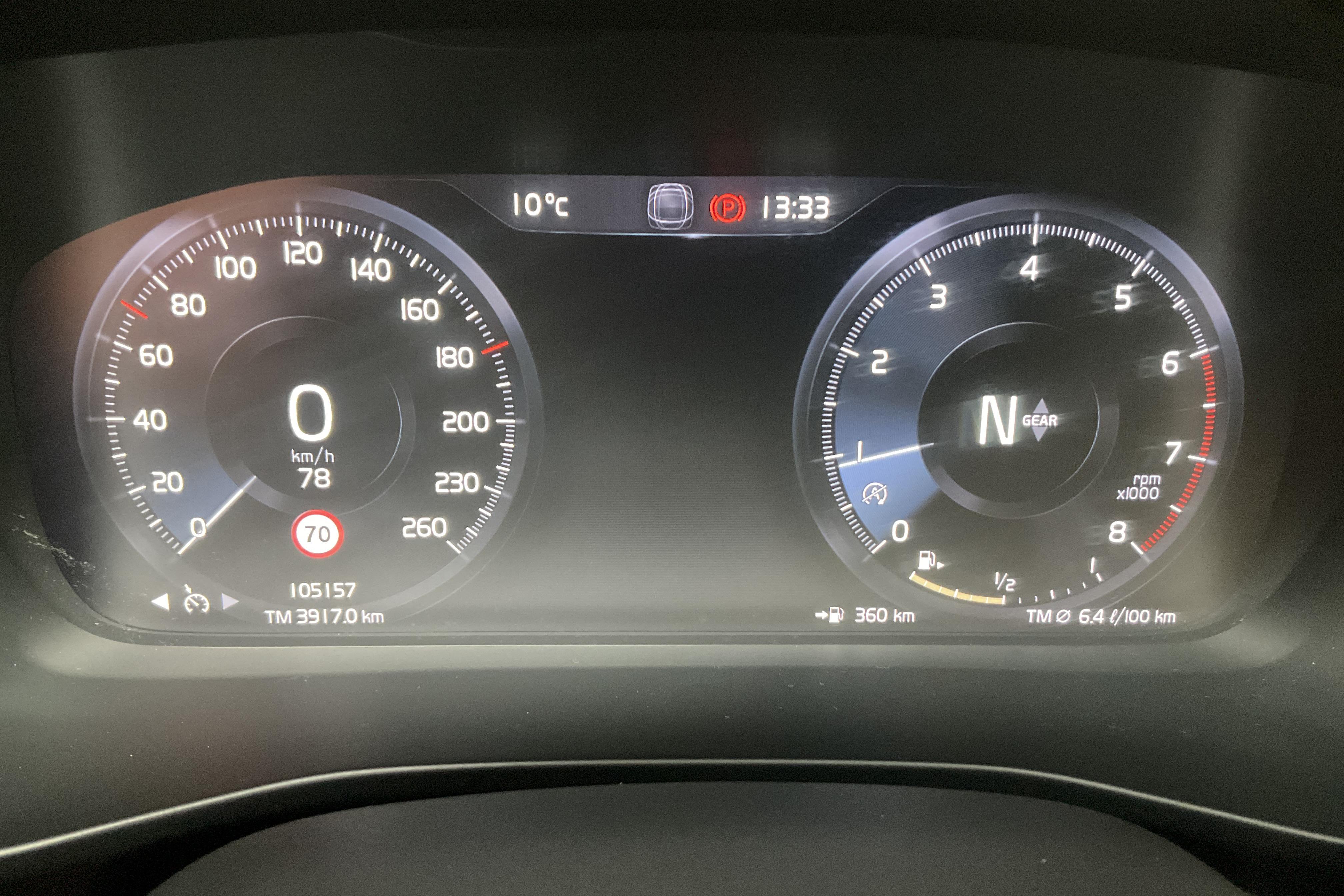 Volvo XC40 T2 2WD (129hk) - 105 150 km - Manuaalinen - musta - 2021