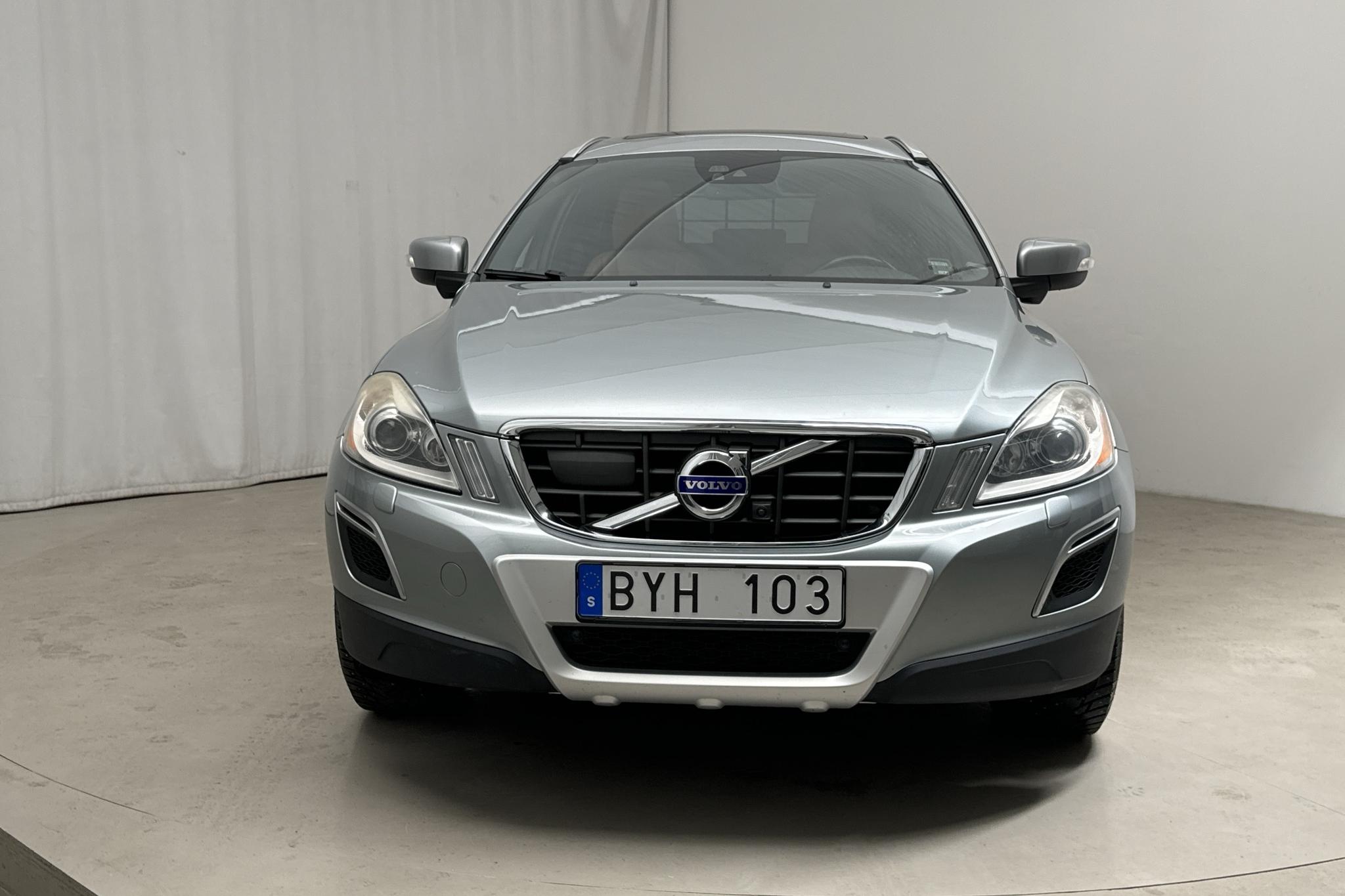 Volvo XC60 D5 AWD (215hk) - 187 710 km - Automatic - silver - 2013