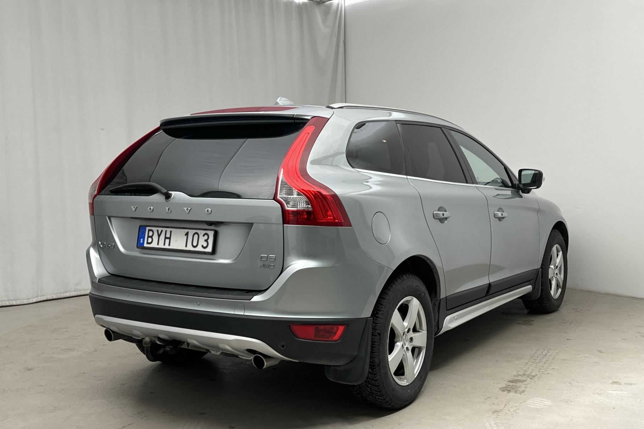 Volvo XC60 D5 AWD (215hk) - 187 710 km - Automatic - silver - 2013