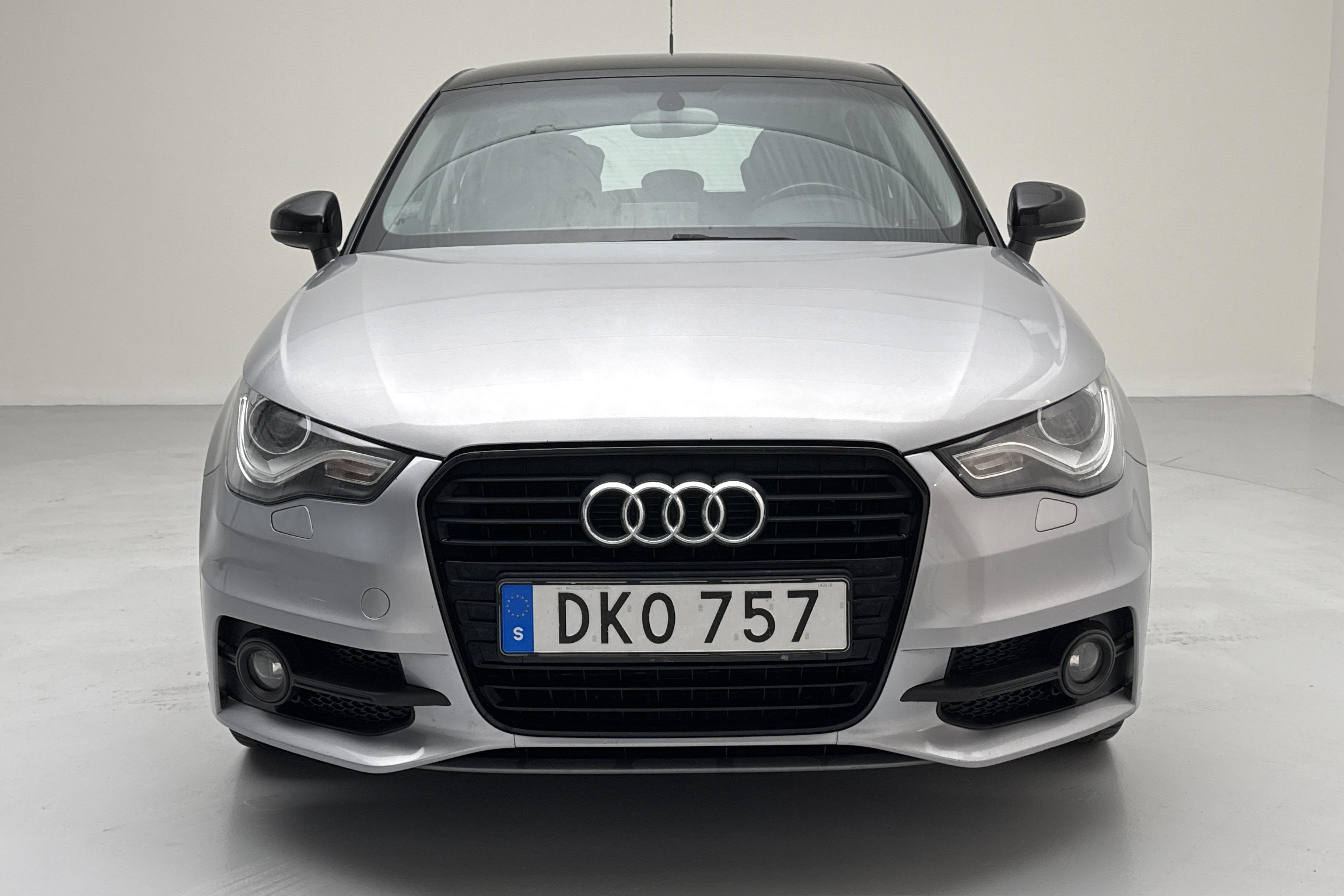 Audi A1 1.2 TFSI Sportback (86hk) - 12 783 mil - Manuell - silver - 2014