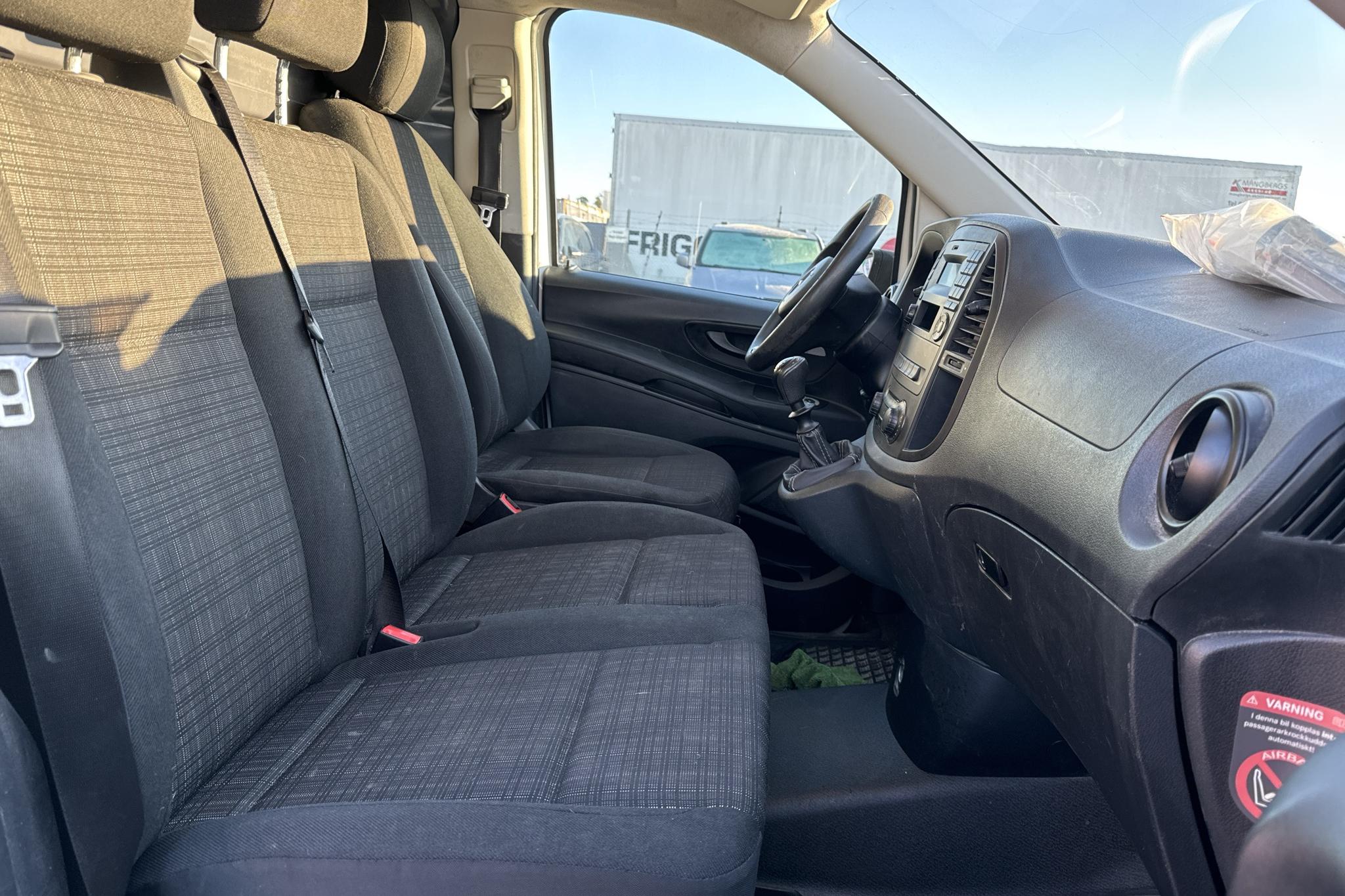 Mercedes Vito 109 CDI W640 (88hk) - 268 670 km - Käsitsi - valge - 2017