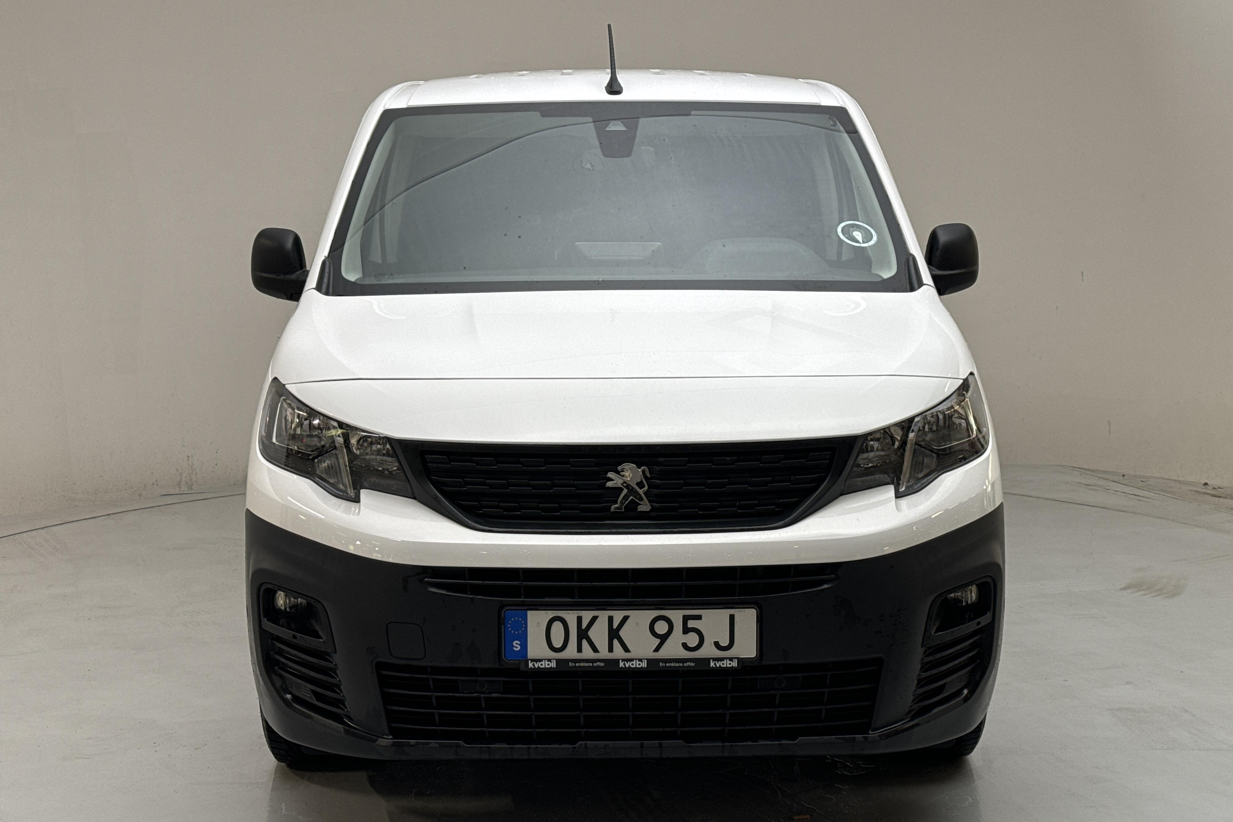 Peugeot Partner 1.5 HDI Skåp (130hk) - 9 130 km - Automatic - white - 2021