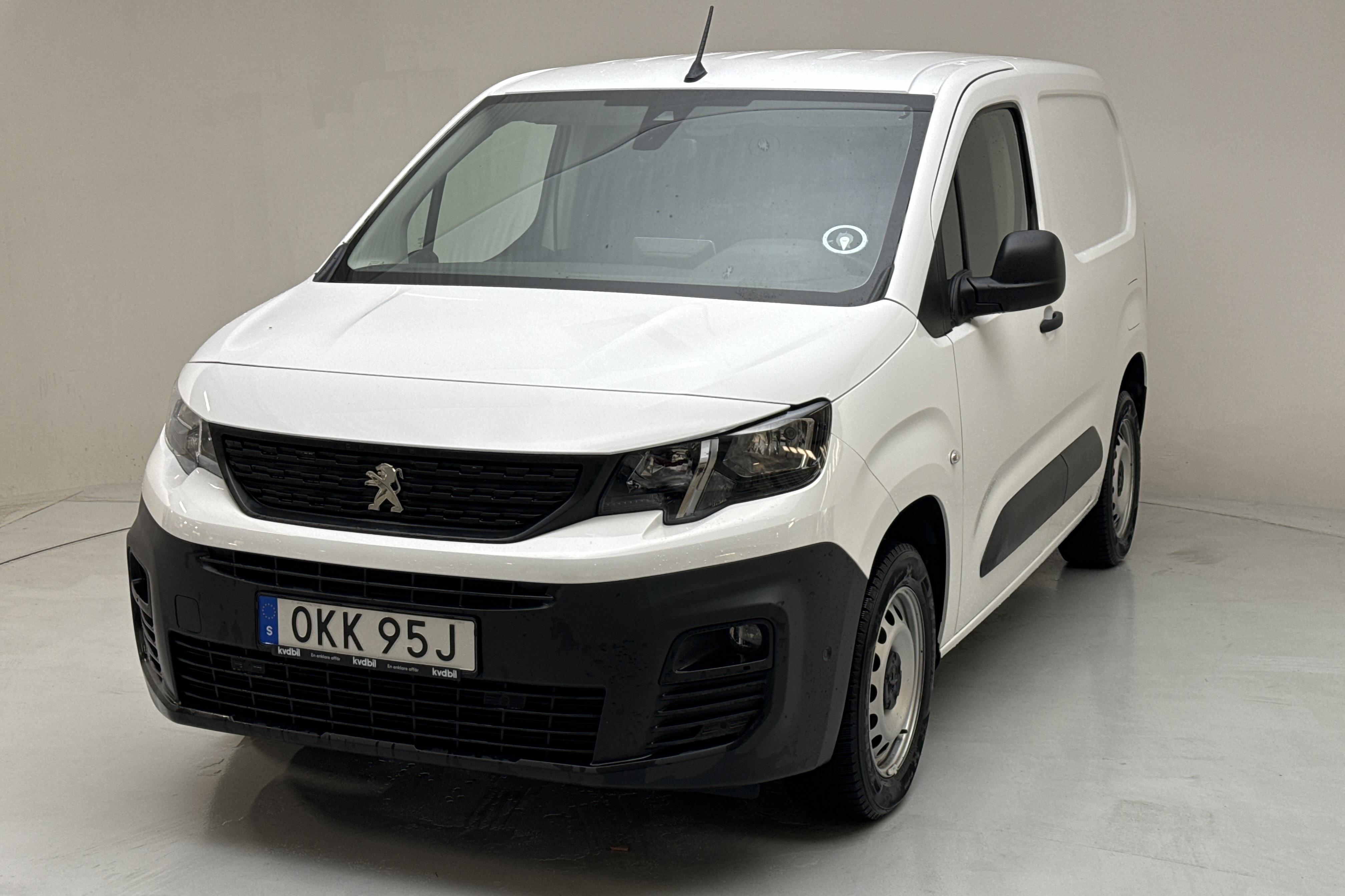 Peugeot Partner 1.5 HDI Skåp (130hk) - 913 mil - Automat - vit - 2021