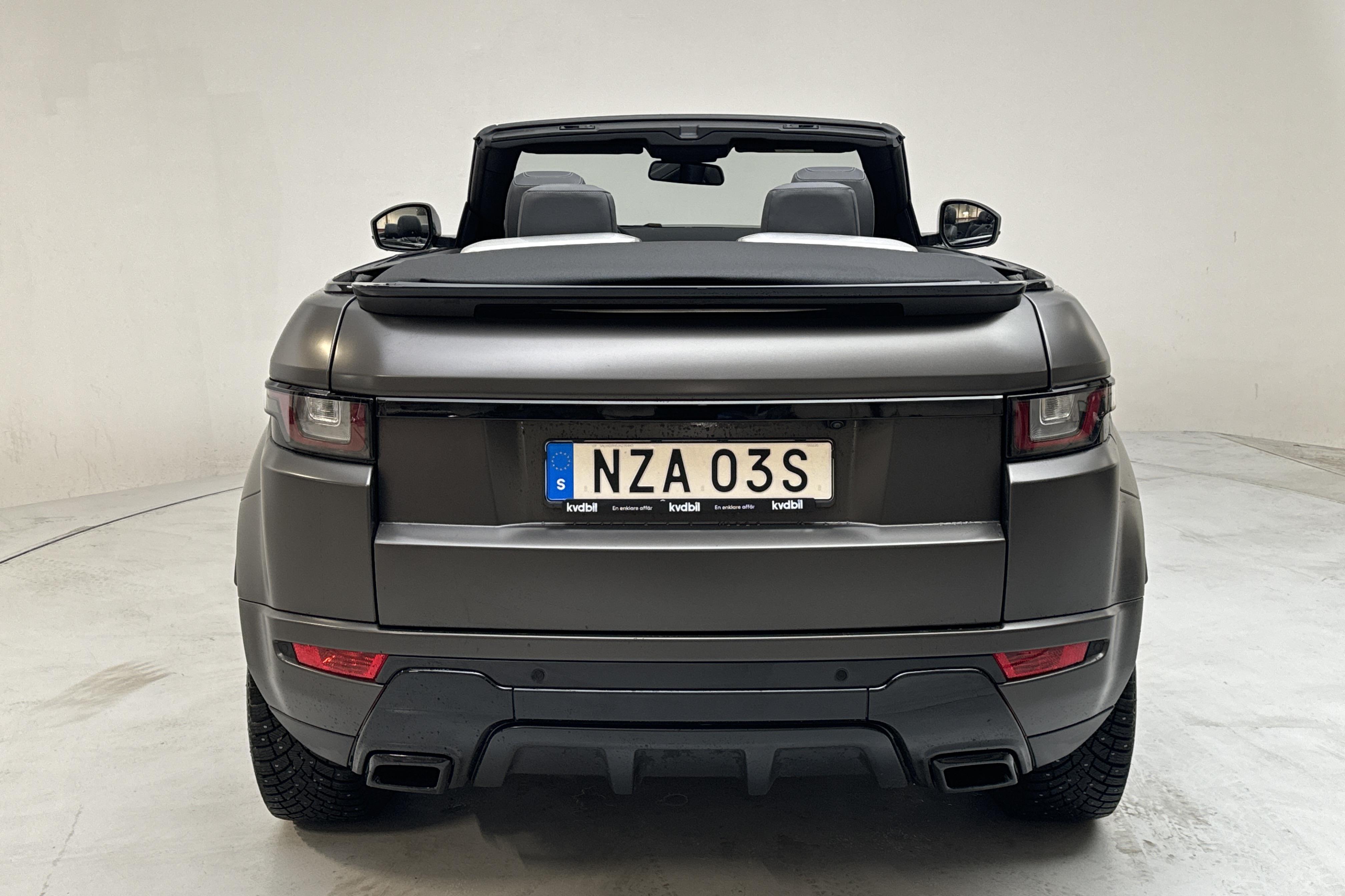 Land Rover Range Rover Evoque 2.0 TD4 AWD Cabriolet (180hk) - 7 671 mil - Automat - Dark Grey - 2018