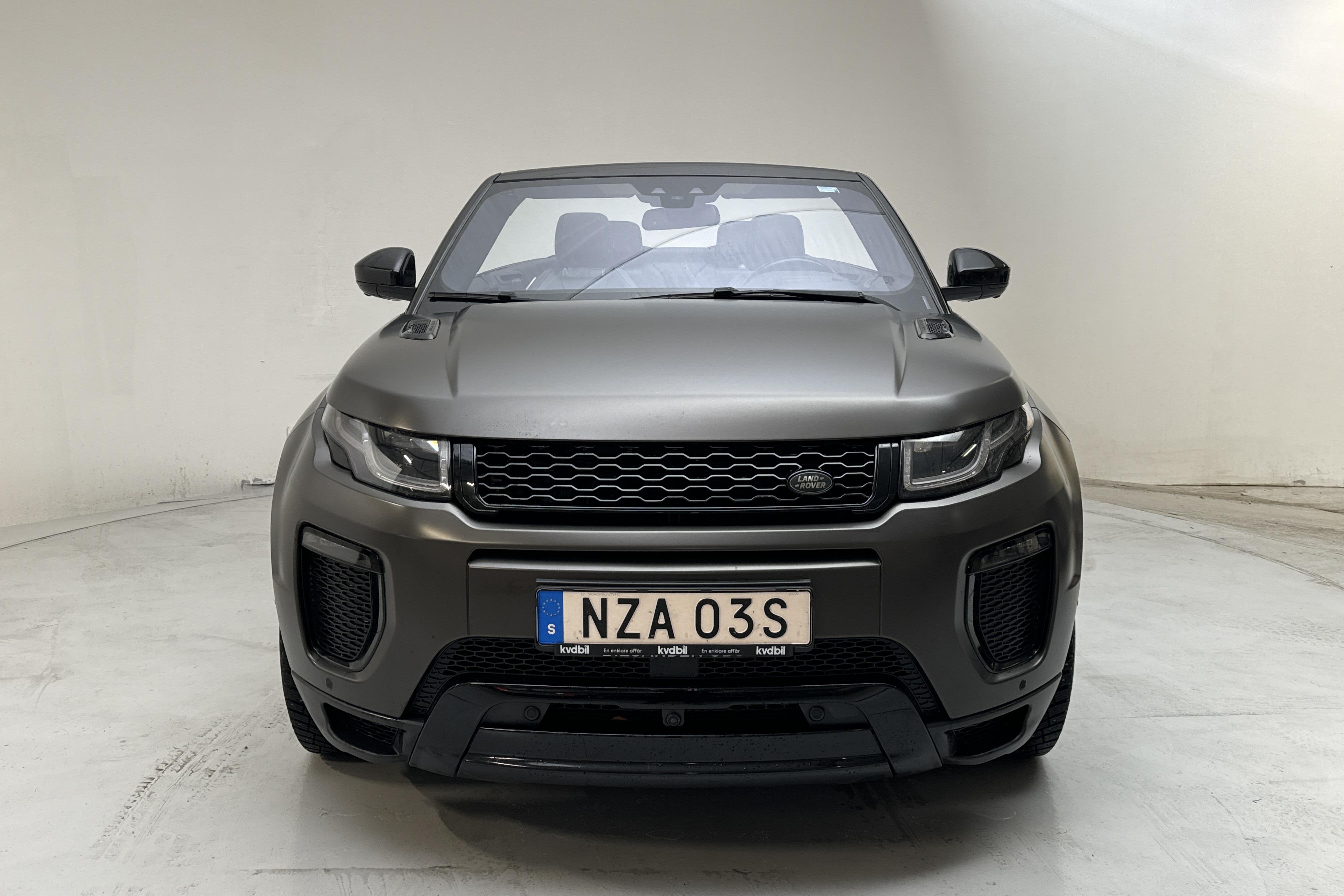 Land Rover Range Rover Evoque 2.0 TD4 AWD Cabriolet (180hk) - 7 671 mil - Automat - Dark Grey - 2018