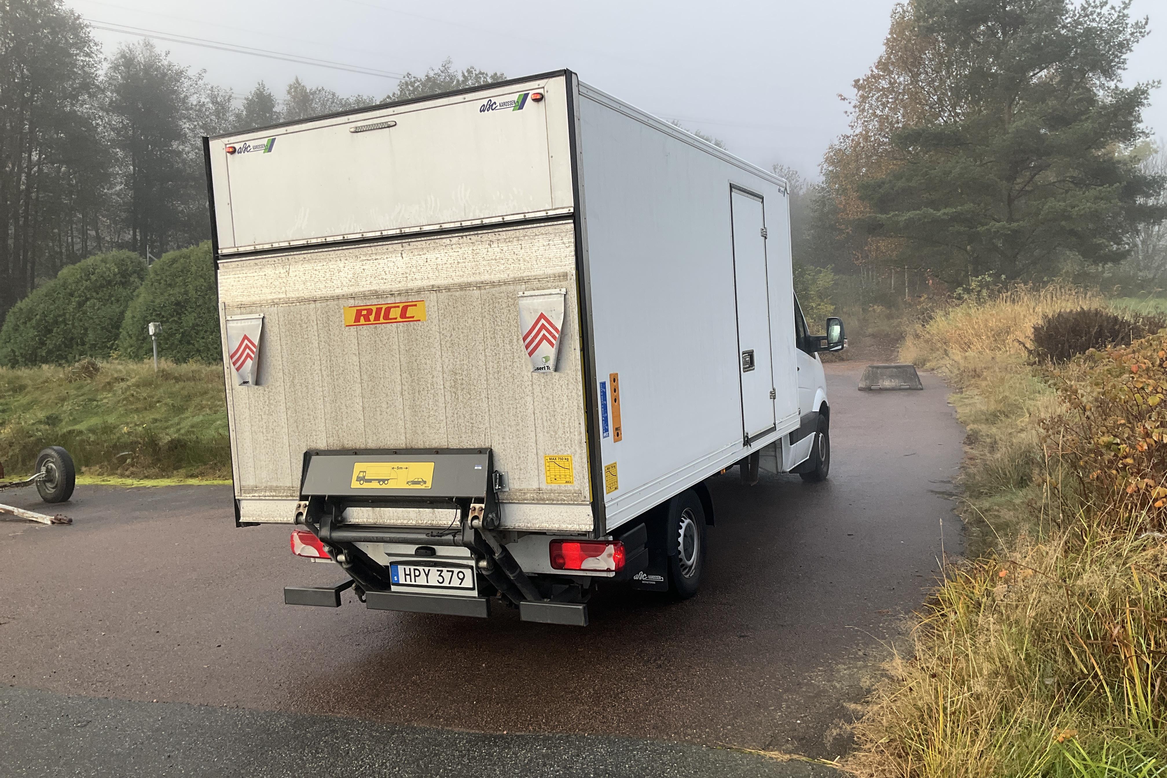 Mercedes Sprinter 316 CDI Volymskåp (163hk) - 82 510 km - Automatyczna - biały - 2018