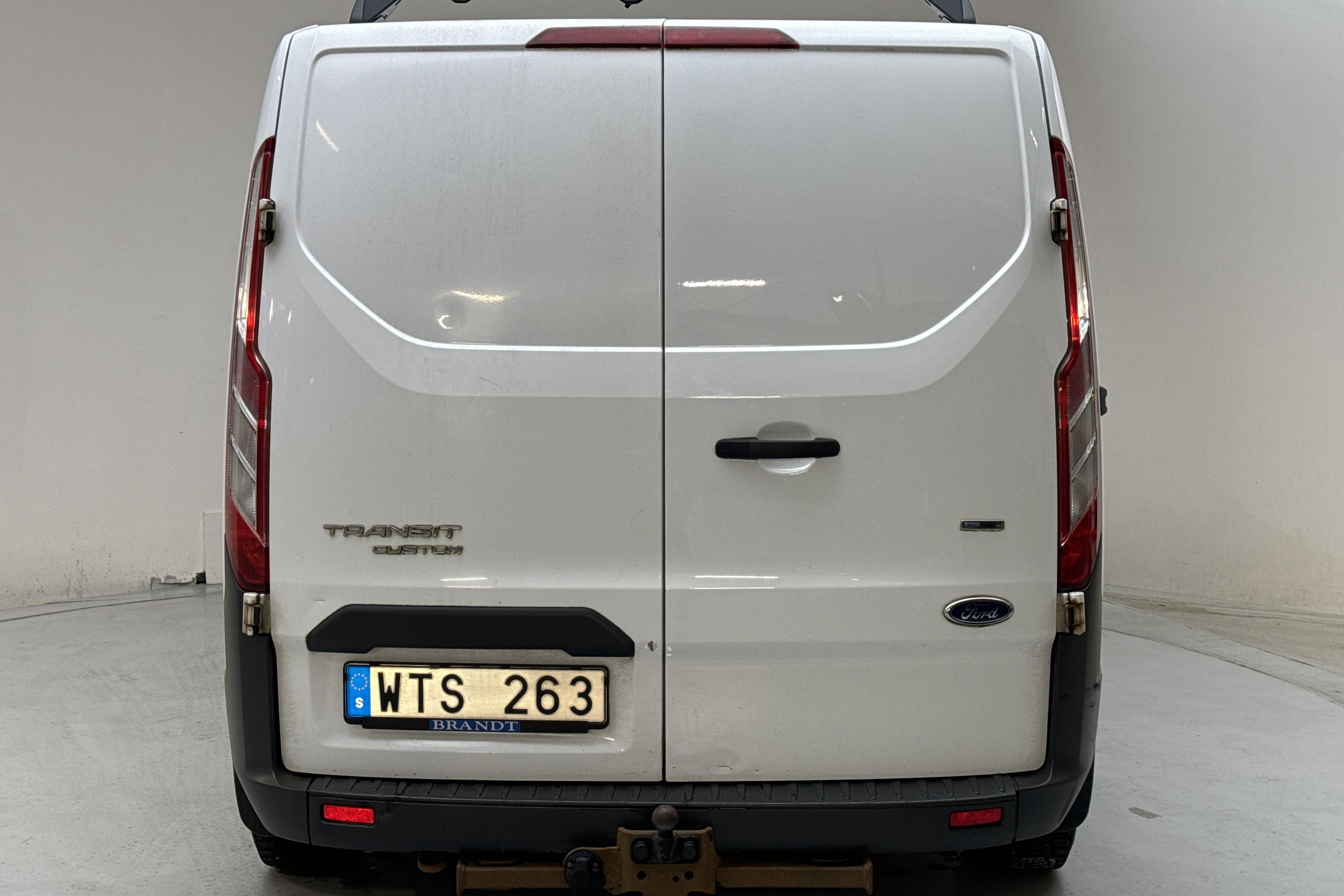 Ford Transit Custom 270 (100hk) - 106 860 km - Manuaalinen - valkoinen - 2013