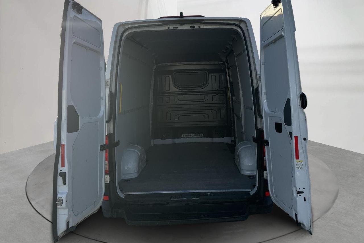 VW Crafter 35 2.0 TDI Skåp (140hk) - 245 140 km - Automaatne - valge - 2019