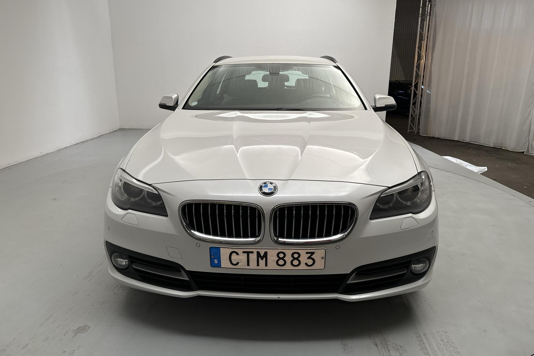 BMW 520d xDrive Touring, F11 (190hk) - 142 800 km - Automatyczna - biały - 2016