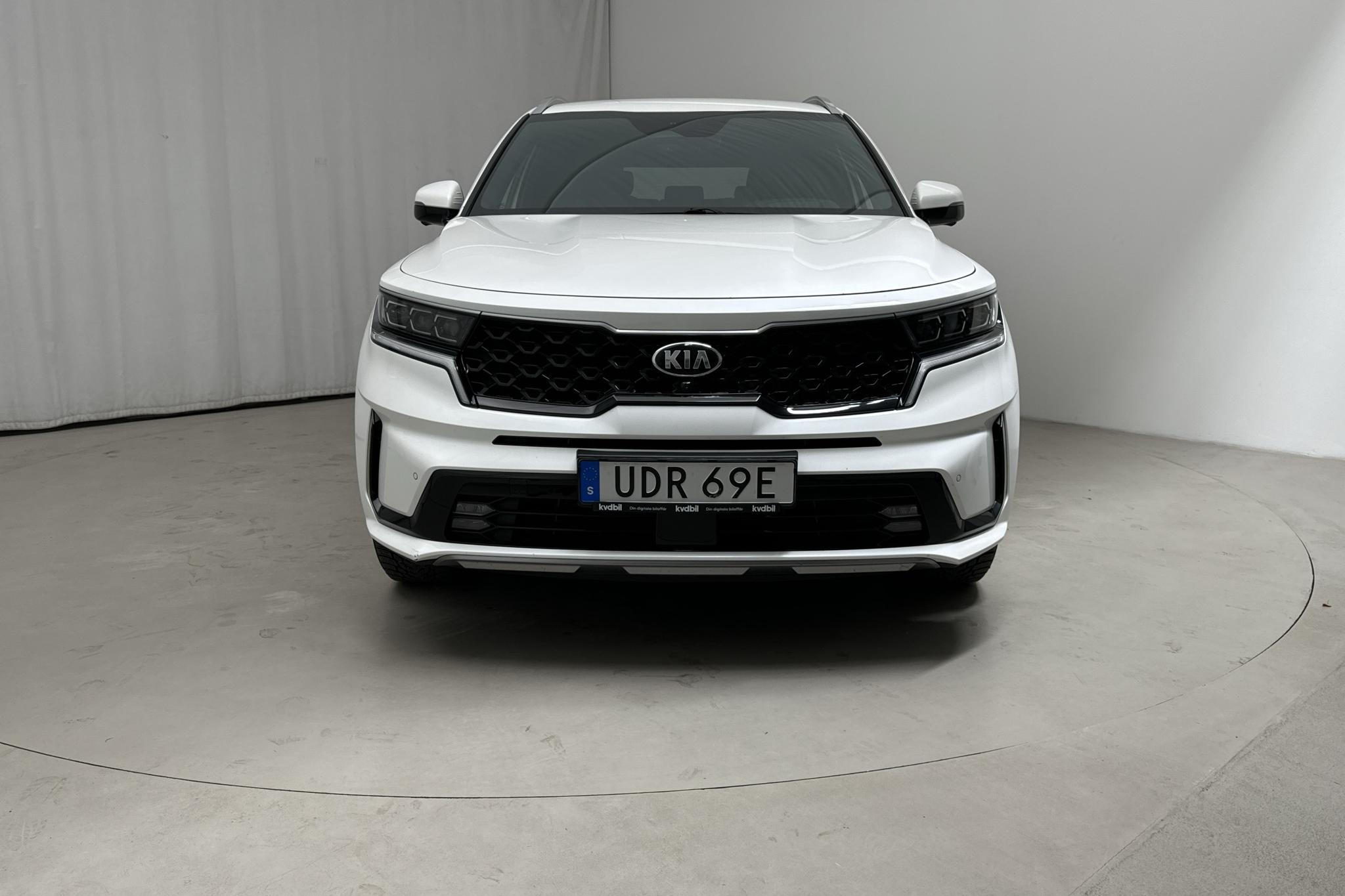 KIA Sorento 1.6 T-GDi Plug-in Hybrid AWD (265hk) - 69 290 km - Automatic - white - 2021