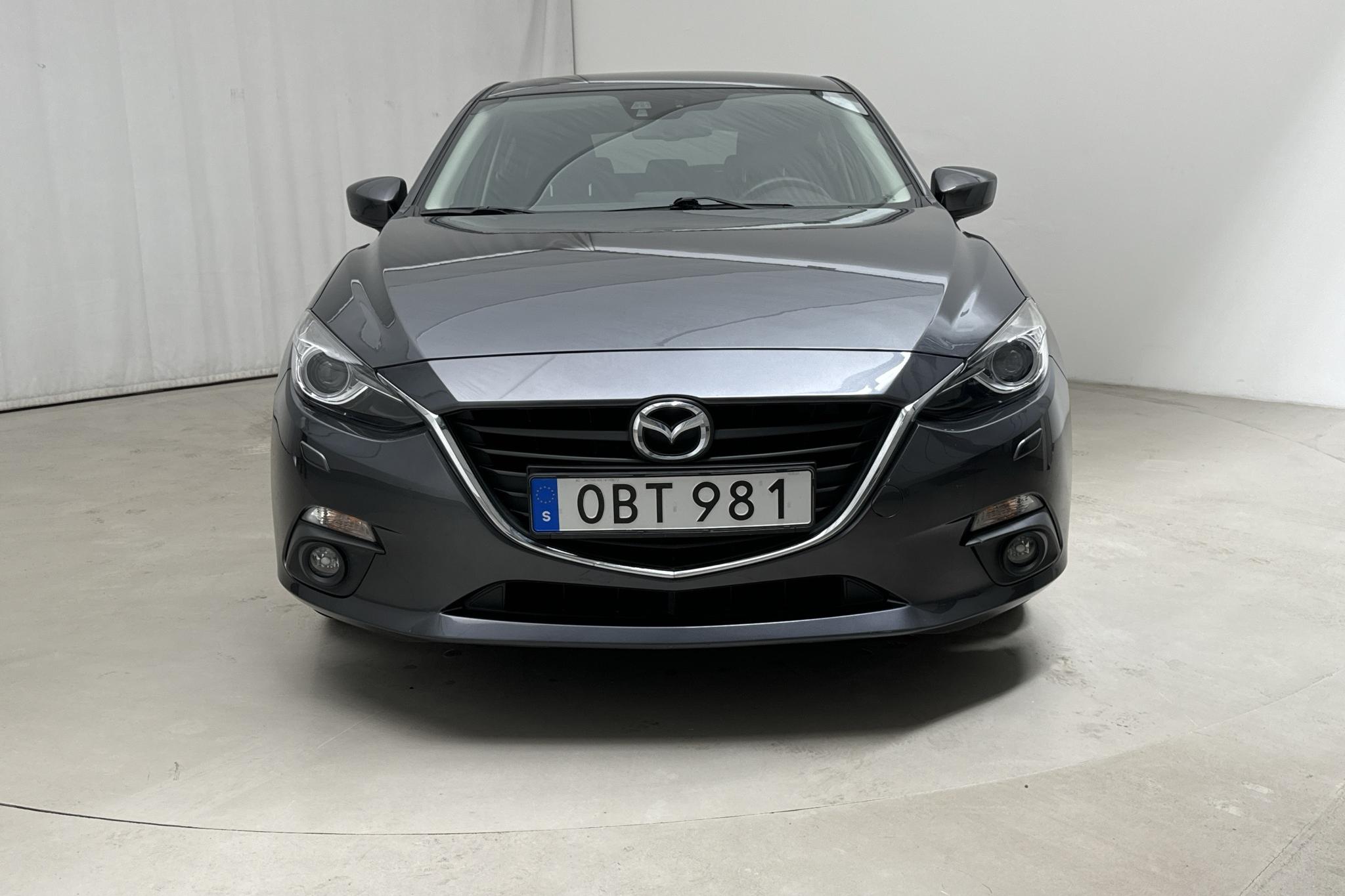 Mazda 3 2.0 5dr (120hk) - 54 800 km - Käsitsi - hall - 2016