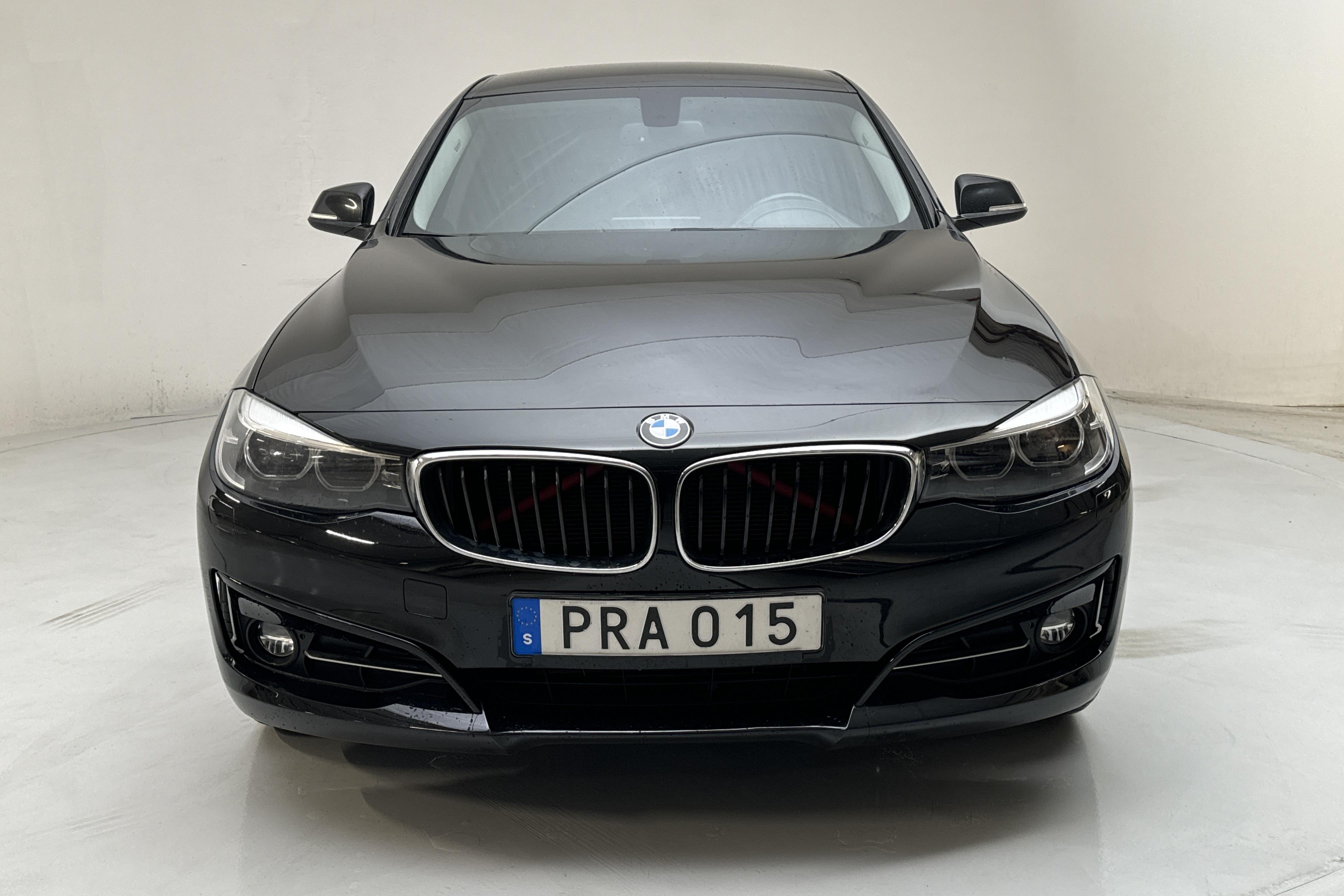 BMW 320d GT xDrive, F34 (190hk) - 168 990 km - Automatic - black - 2018