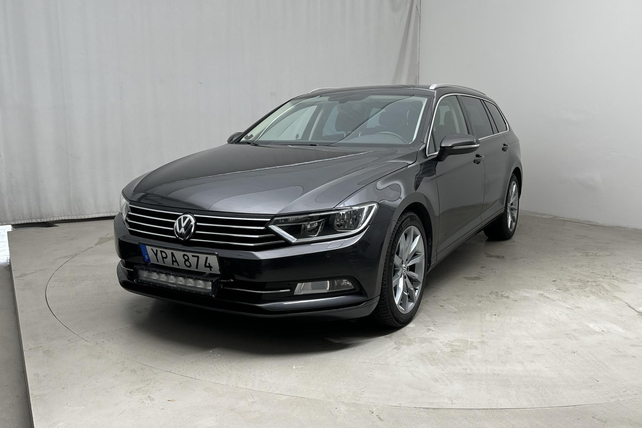 VW Passat 1.4 TSI Sportscombi (150hk) - 113 280 km - Käsitsi - Dark Grey - 2018