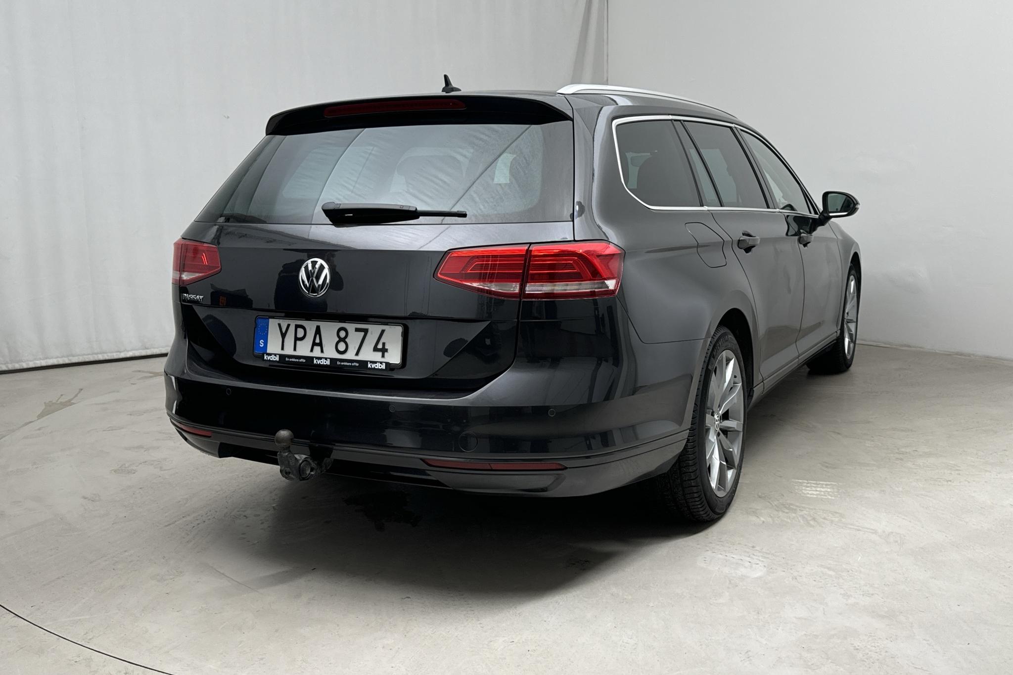 VW Passat 1.4 TSI Sportscombi (150hk) - 113 280 km - Manualna - Dark Grey - 2018