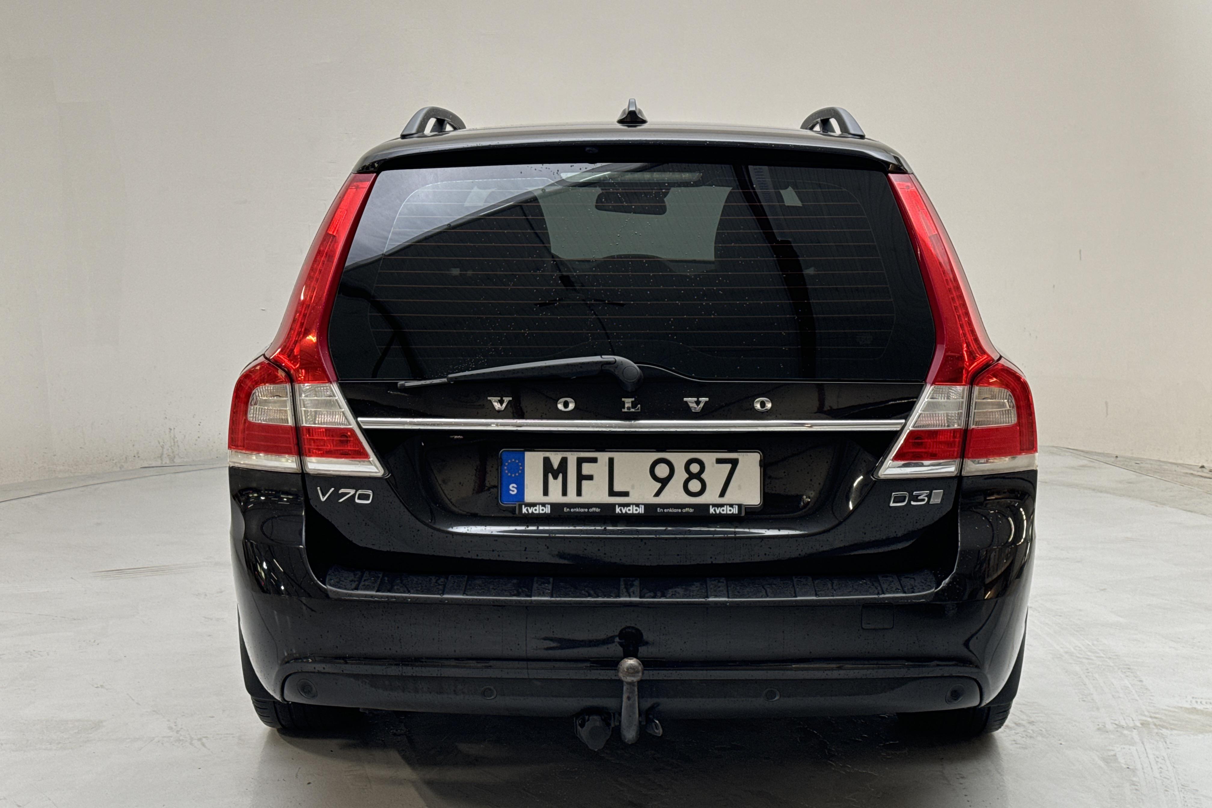 Volvo V70 II D3 (150hk) - 195 600 km - Automatic - black - 2016