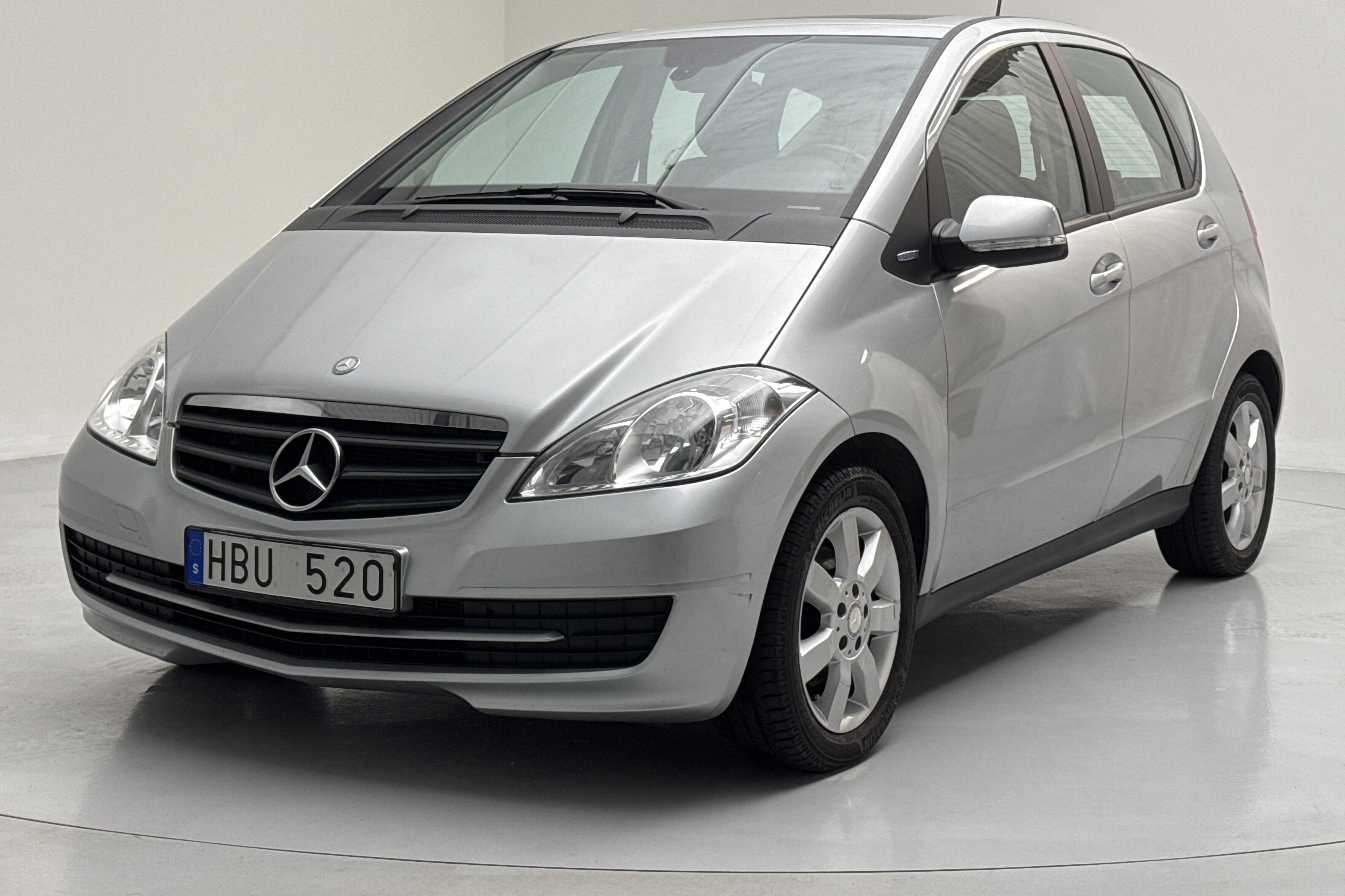 Mercedes A 160 BlueEfficiency 5dr W169 (95hk) - 63 750 km - Manual - silver - 2010