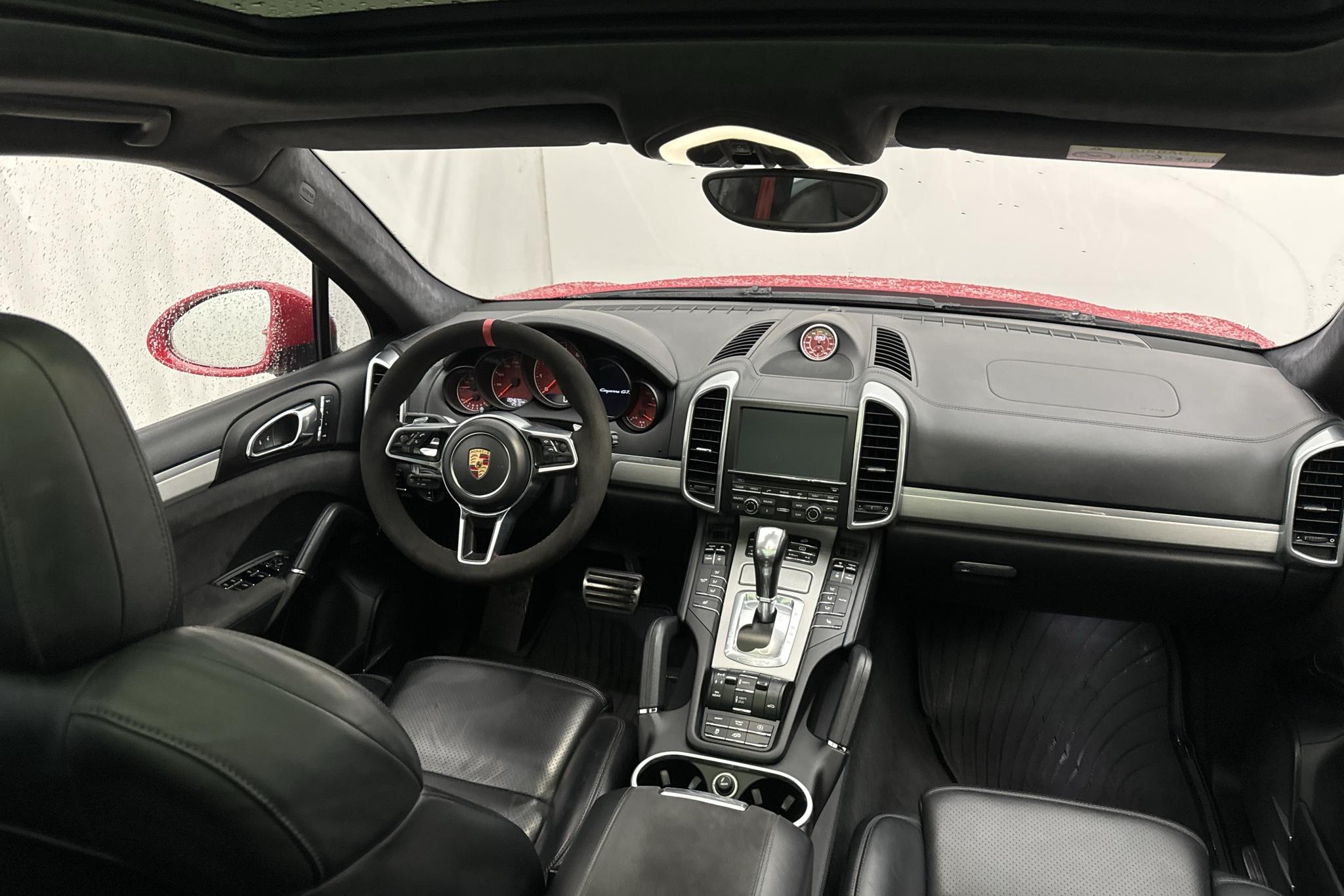 Porsche Cayenne GTS (440hk) - 204 670 km - Automatyczna - czerwony - 2016