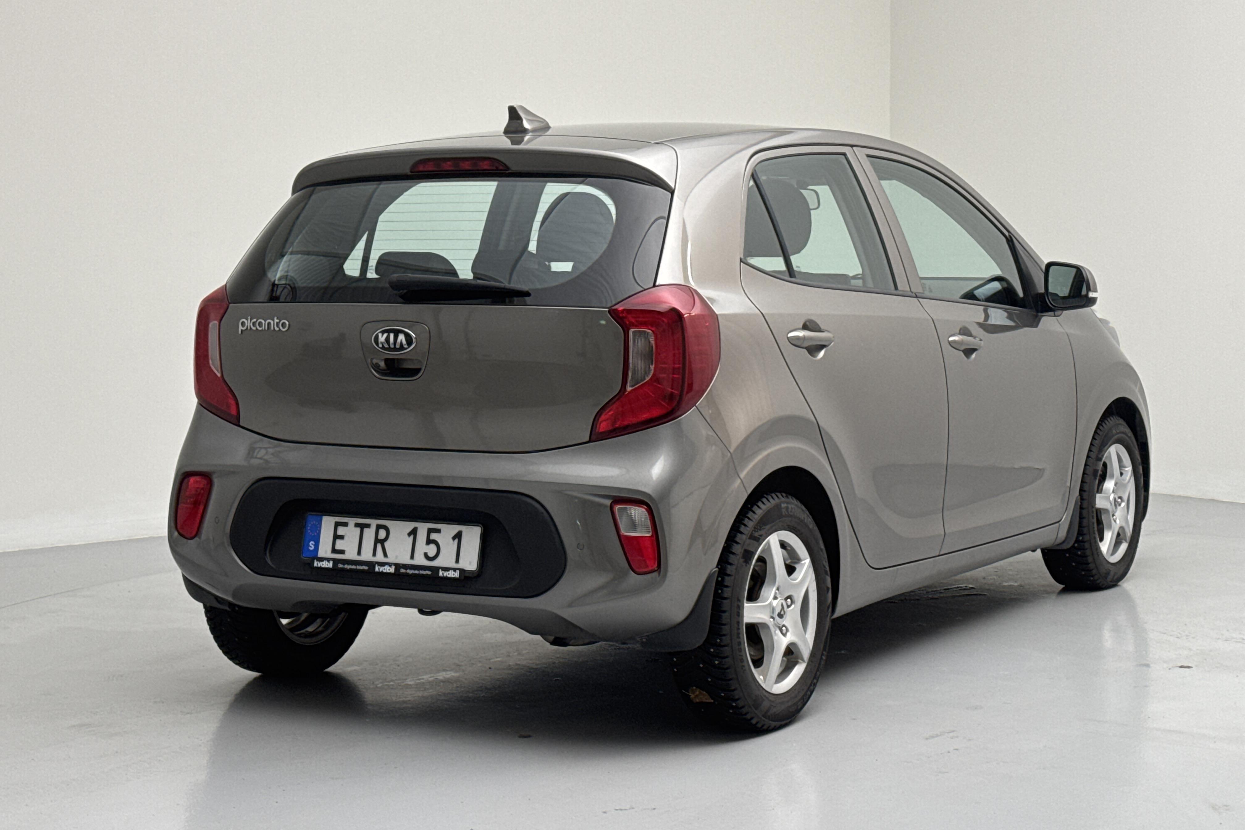 KIA Picanto 1.0 5dr (67hk) - 66 420 km - Manualna - szary - 2019