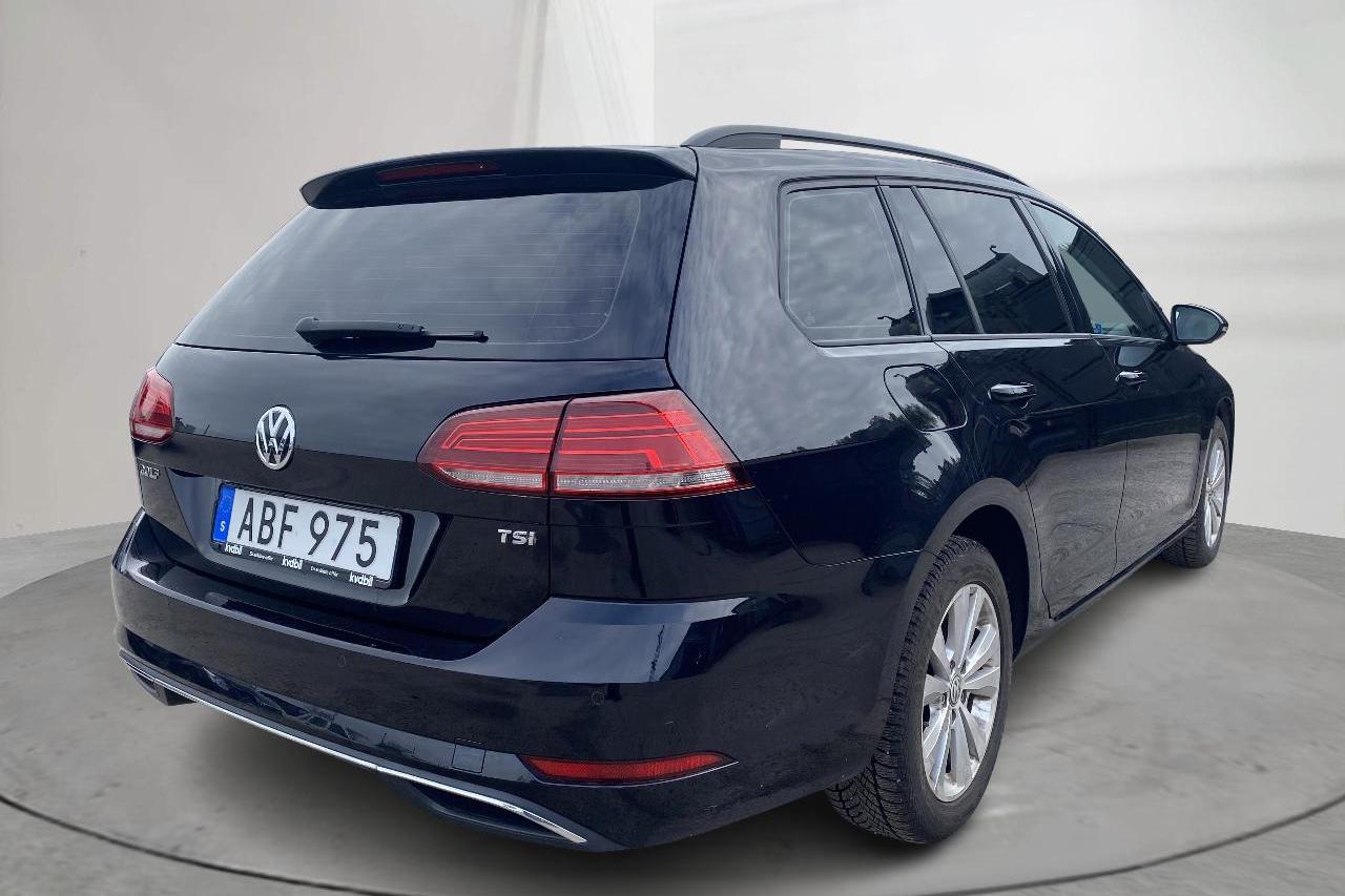 VW Golf VII 1.0 TSI Sportscombi (110hk) - 153 810 km - Automatyczna - czarny - 2018