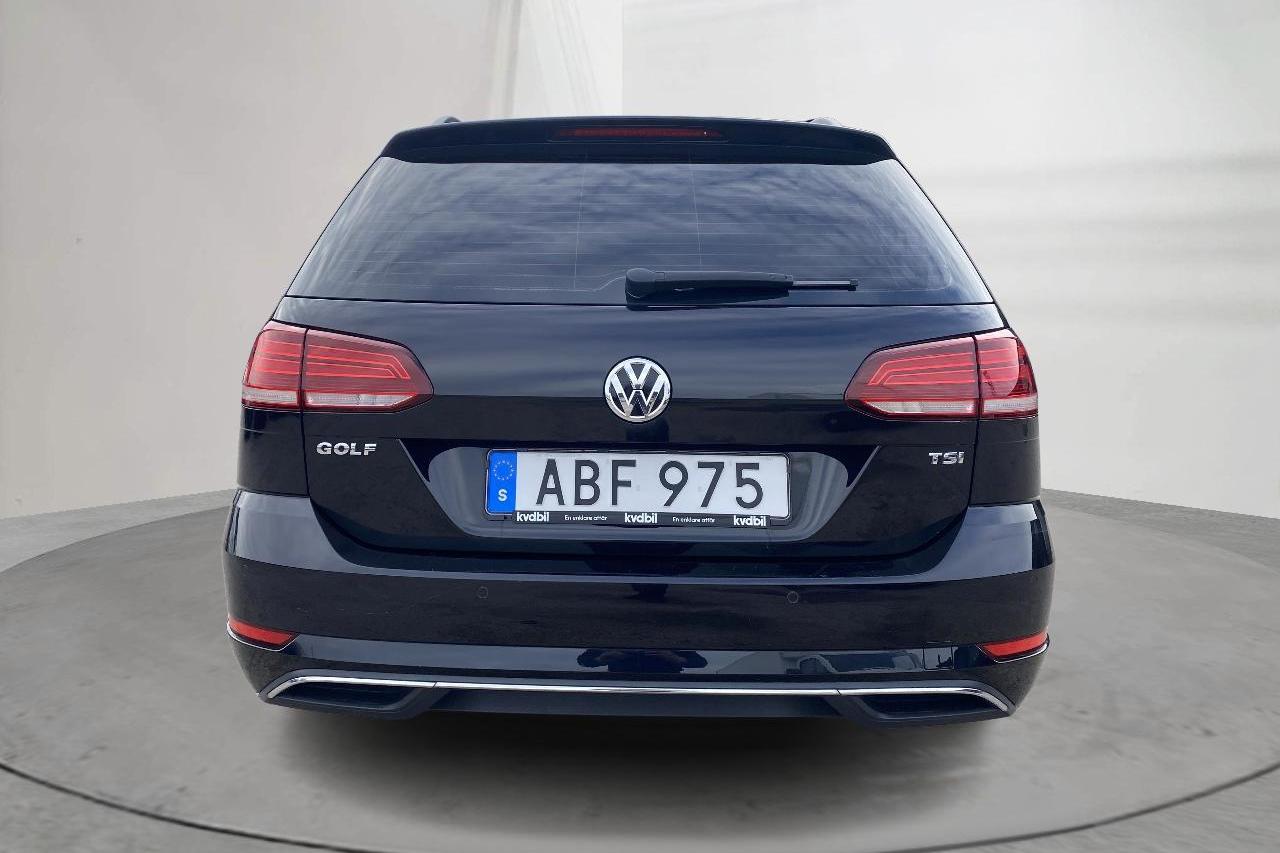 VW Golf VII 1.0 TSI Sportscombi (110hk) - 153 810 km - Automaattinen - musta - 2018