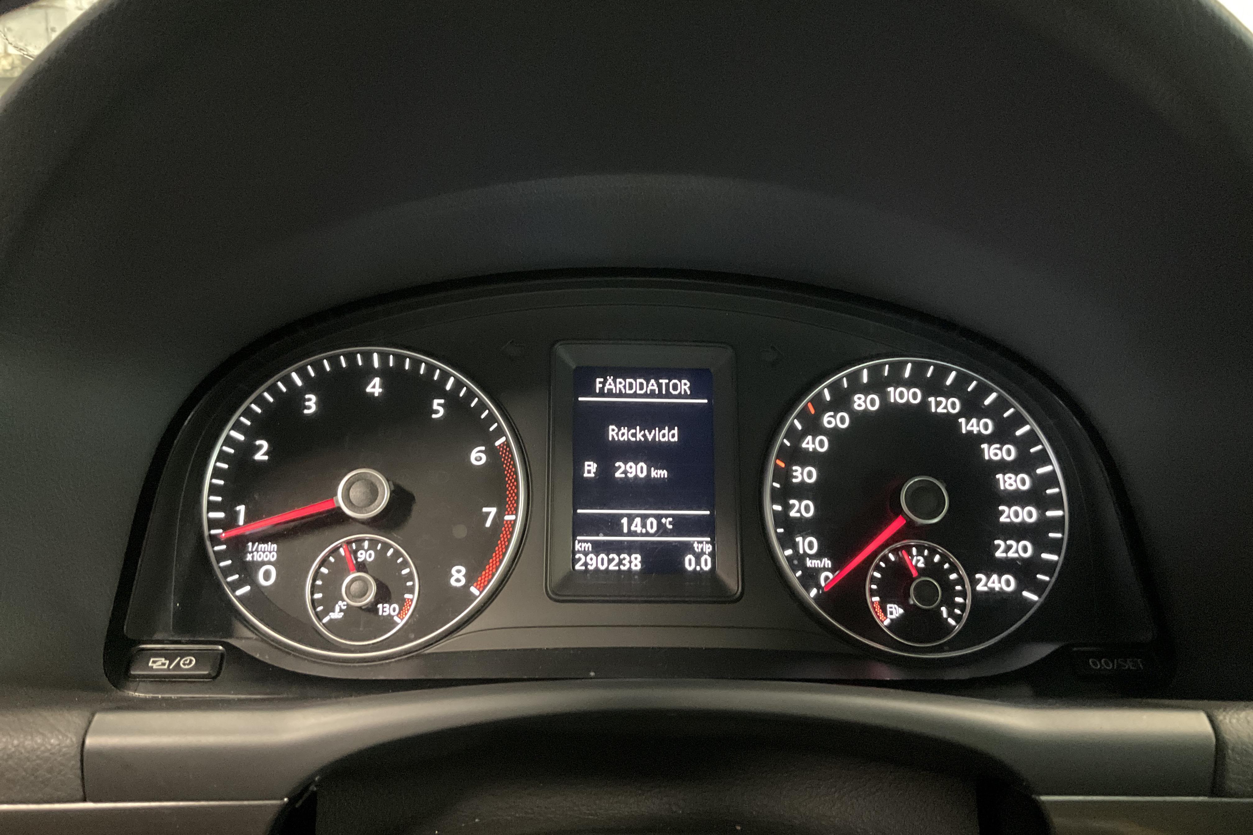 VW CrossTouran 1.4 TSI (140hk) - 290 240 km - Käsitsi - sinine - 2013