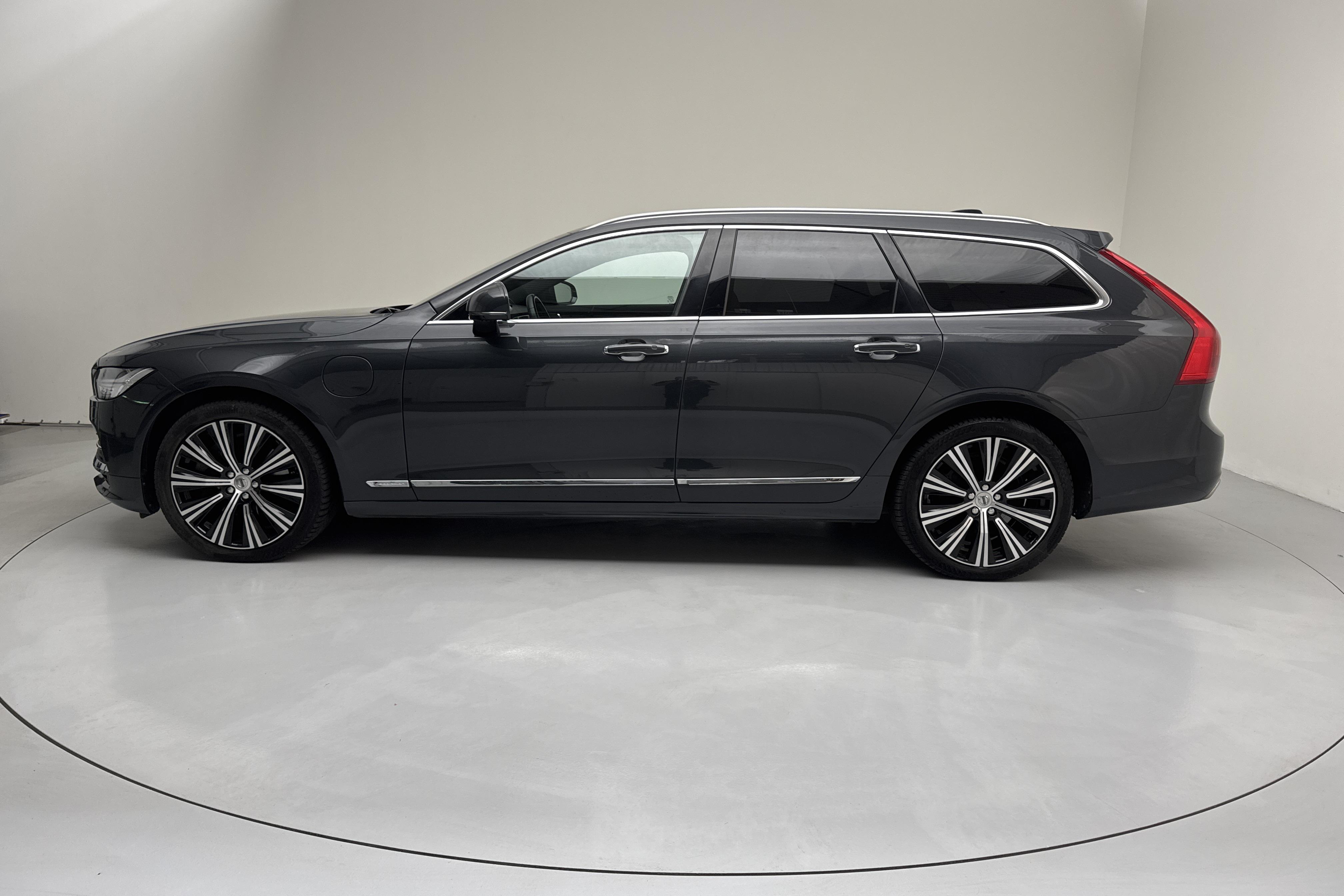 Volvo V90 T8 AWD Twin Engine (390hk) - 74 820 km - Automatic - gray - 2020