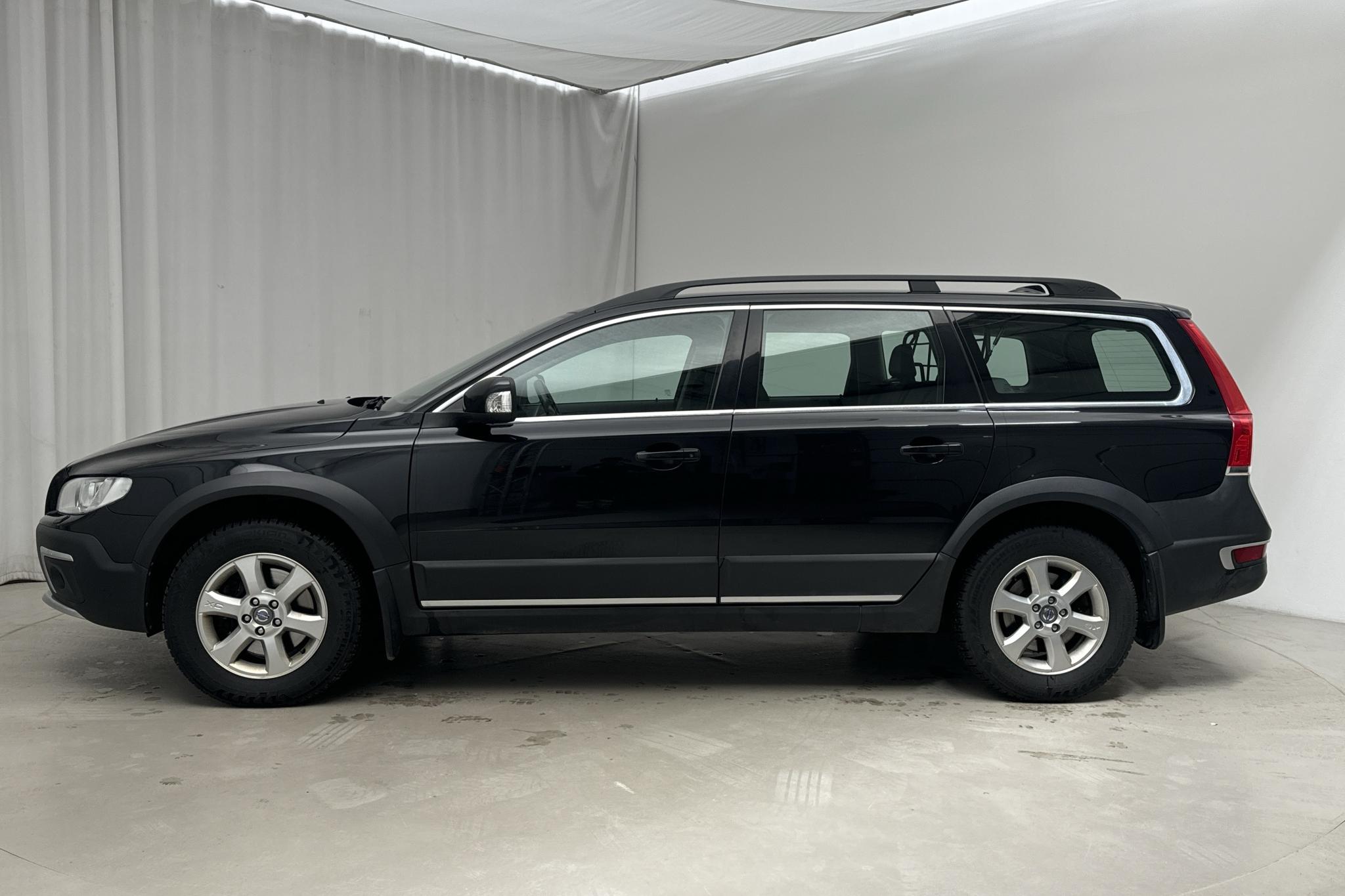 Volvo XC70 II D4 AWD (181hk) - 19 279 mil - Automat - svart - 2015