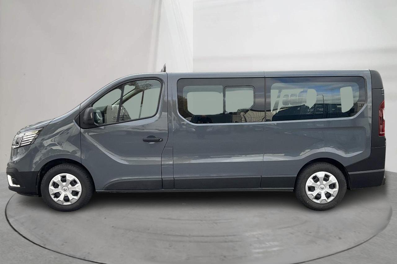 Renault Trafic Grand Kombi 2.0 dCi (150hk) - 4 677 mil - Manuell - Dark Grey - 2022