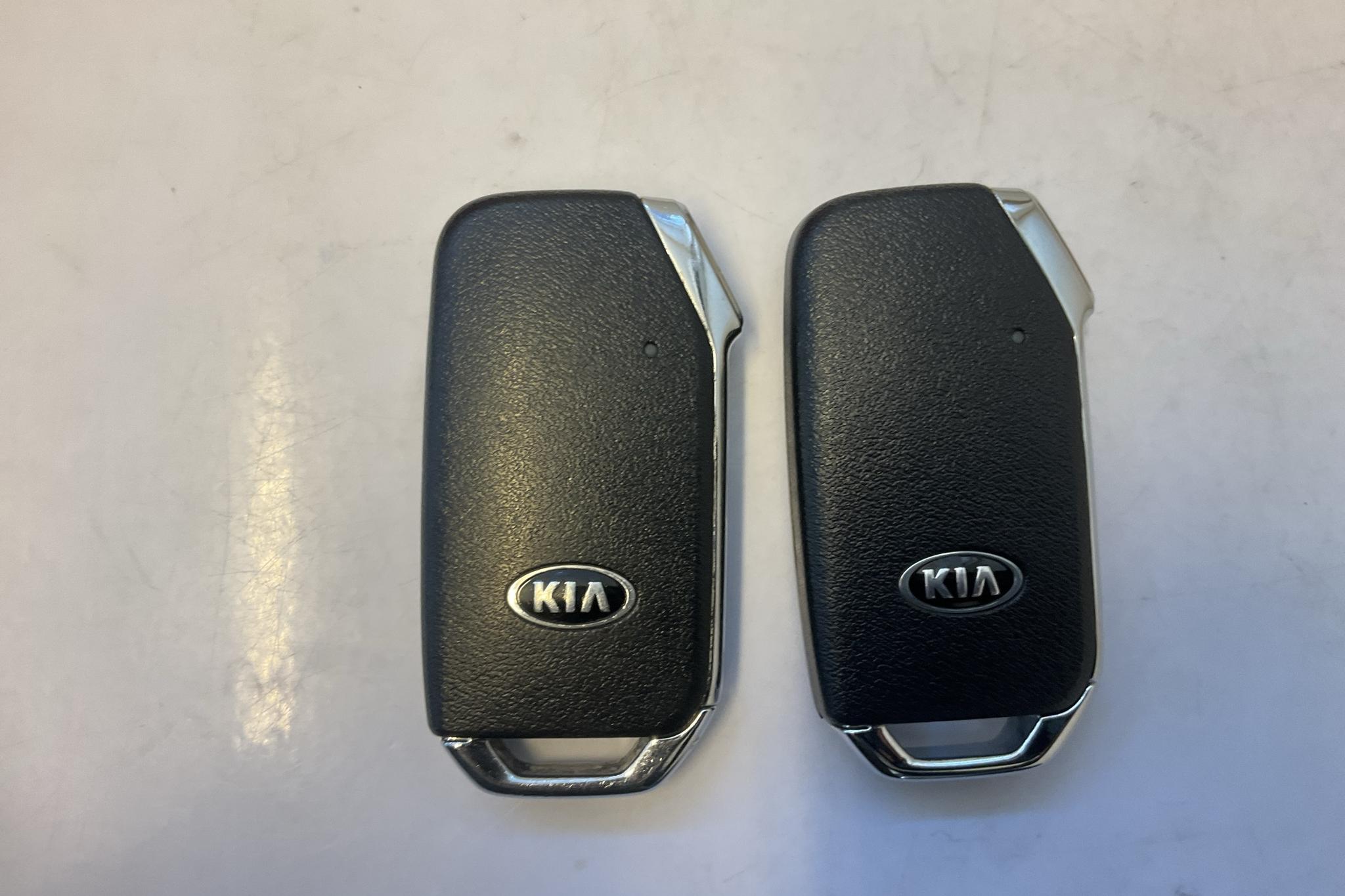 KIA Ceed 1.6 Plug-in Hybrid SW (141hk) - 2 650 mil - Automat - vit - 2021