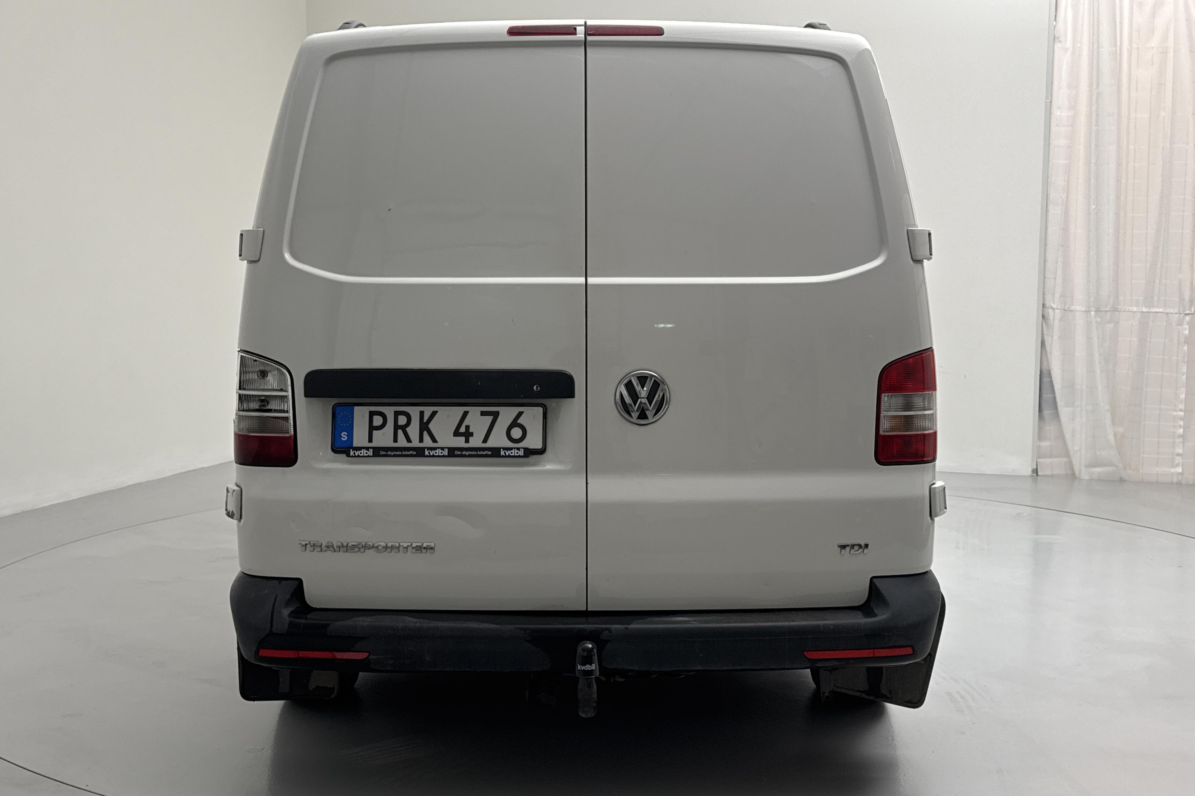 VW Transporter T5 2.0 TDI (102hk) - 23 003 mil - Manuell - vit - 2014