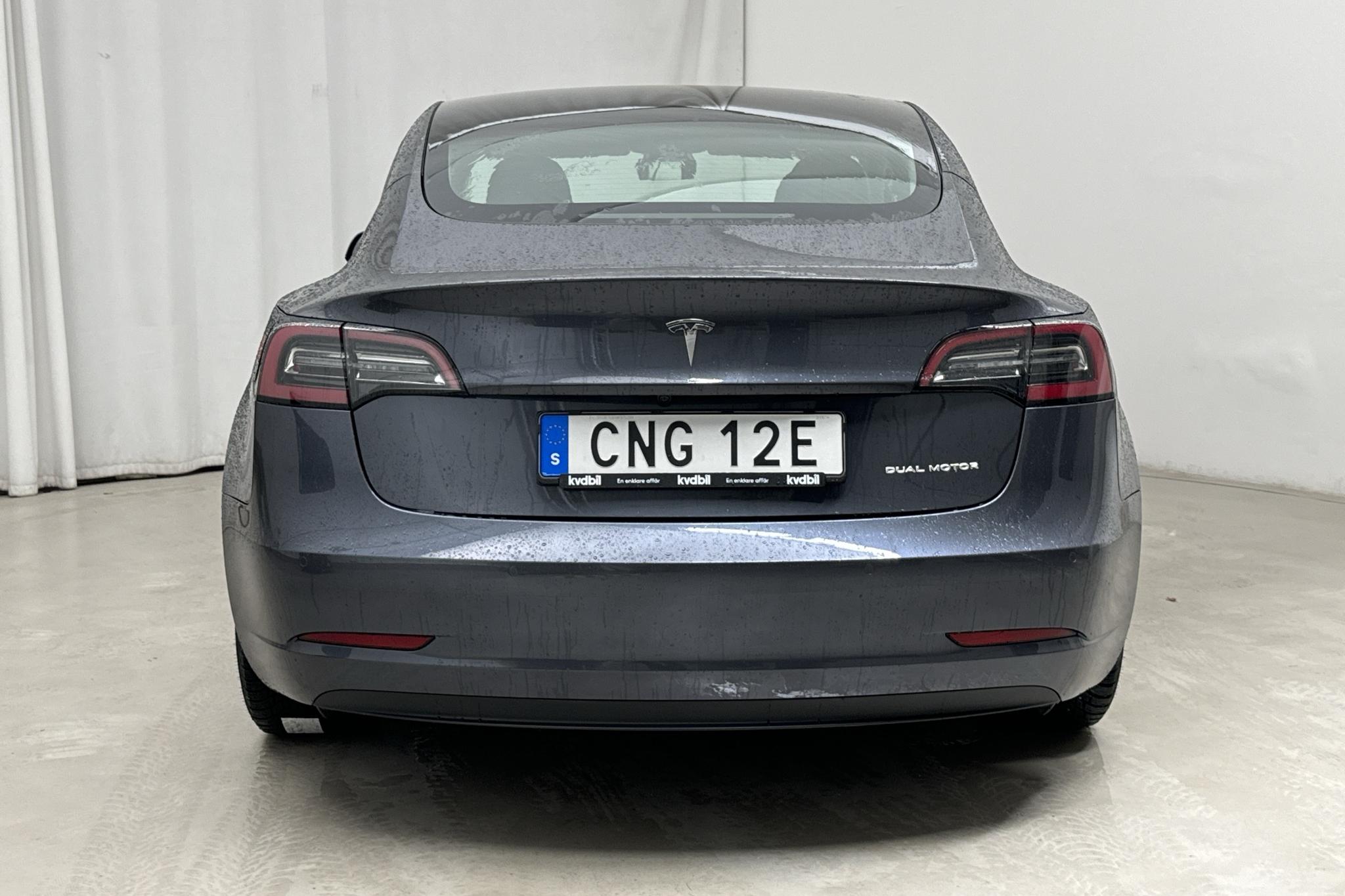 Tesla Model 3 Long Range Dual Motor AWD - 3 609 mil - Automat - grå - 2021