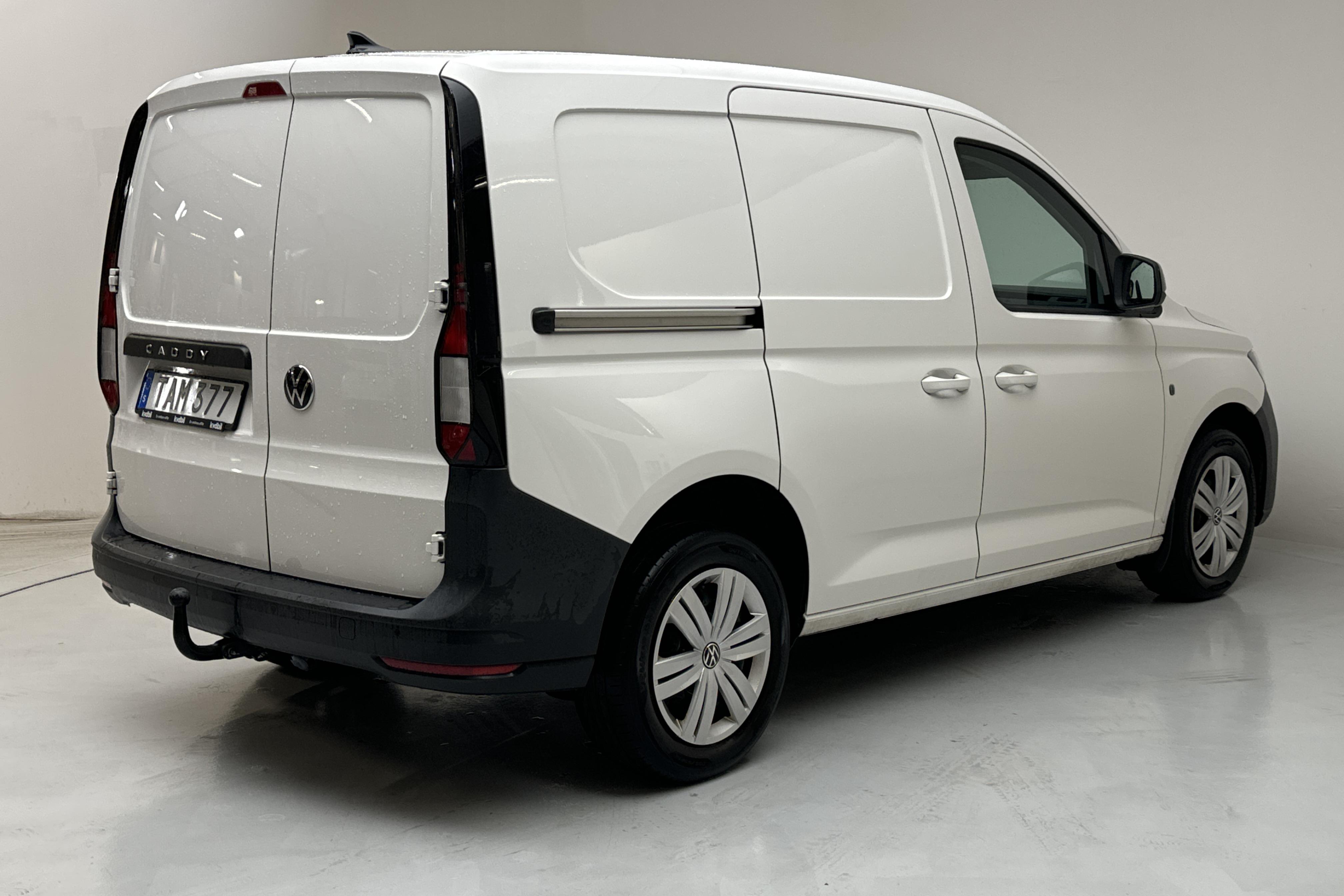 VW Caddy Cargo 2.0 TDI Skåp (75hk) - 31 930 km - Manuaalinen - valkoinen - 2021