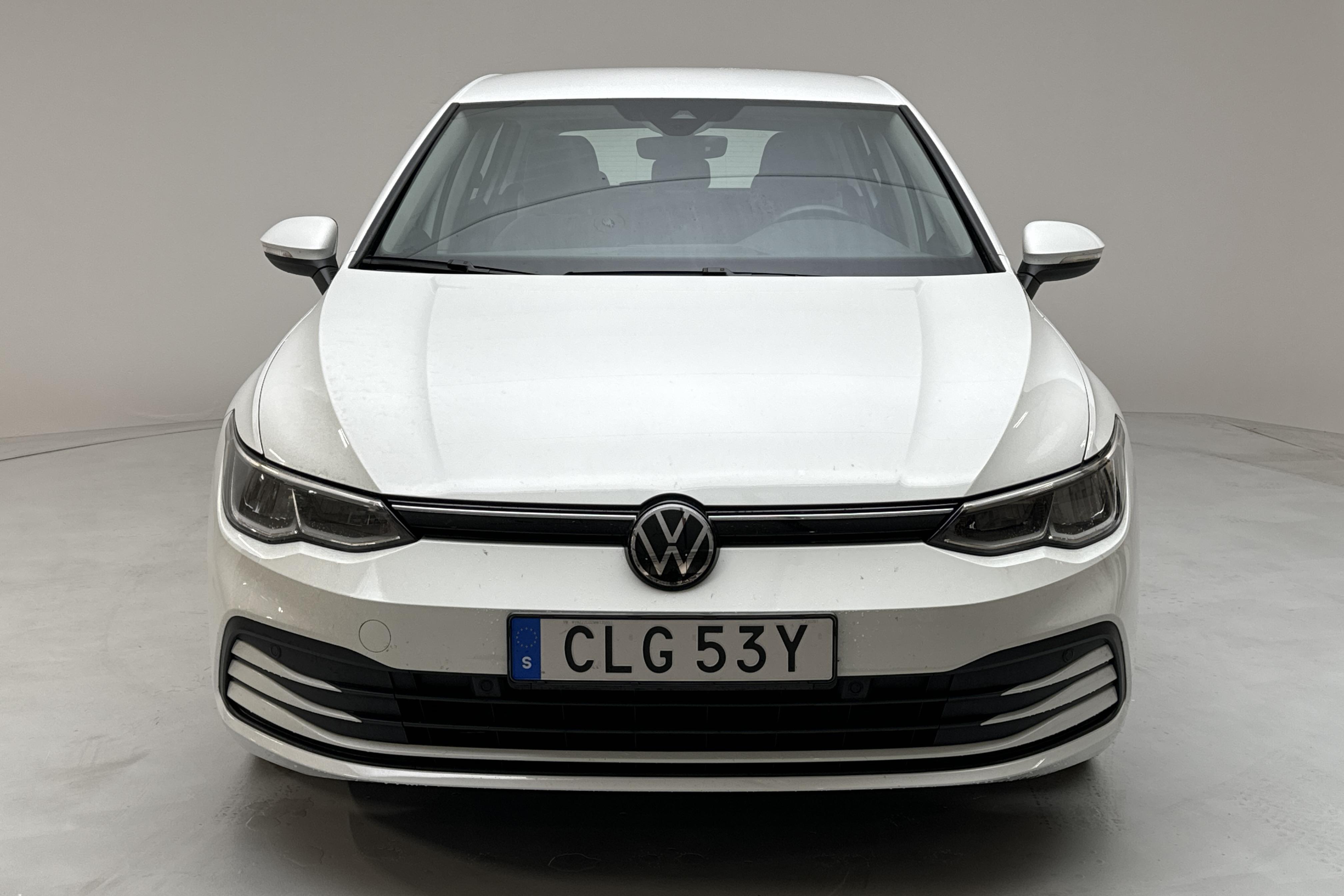 VW Golf VIII 2.0 TDI 5dr (115hk) - 5 469 mil - Manuell - vit - 2021