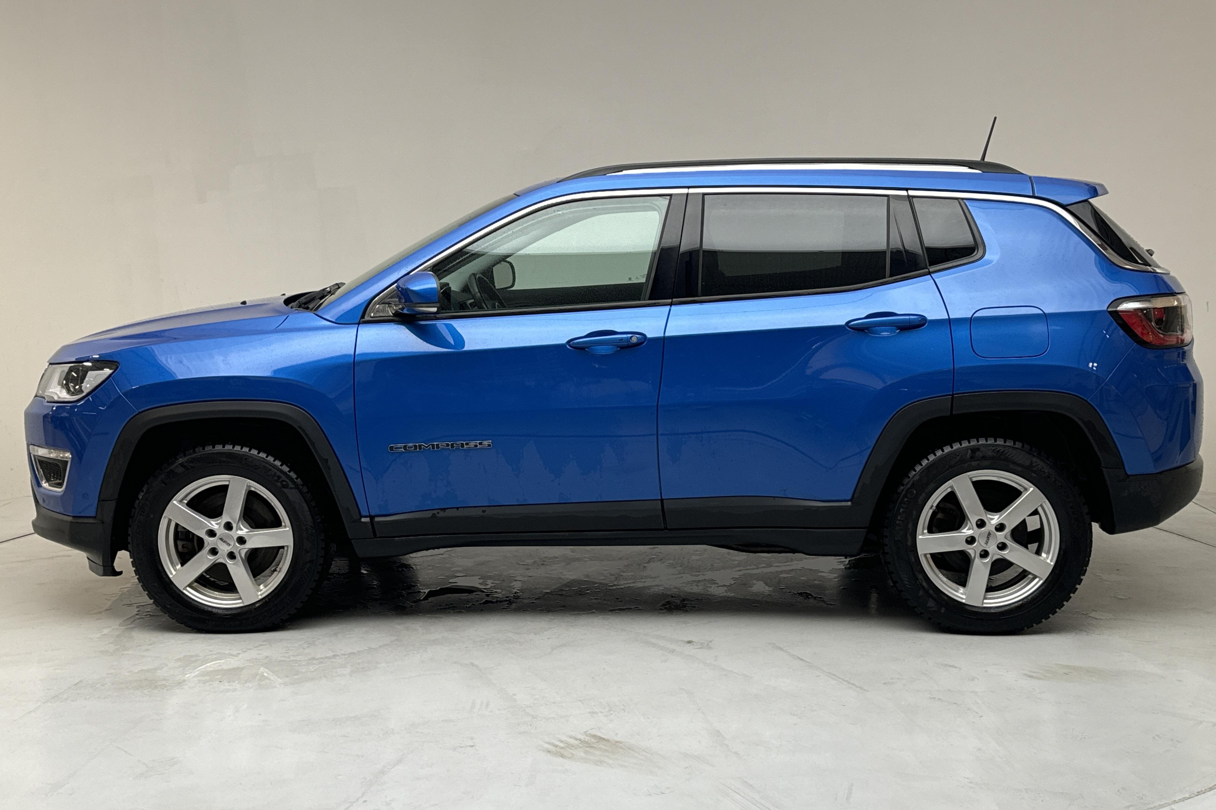 Jeep Compass 1.3 PHEV 4WD (190hk) - 7 218 mil - Automat - blå - 2020