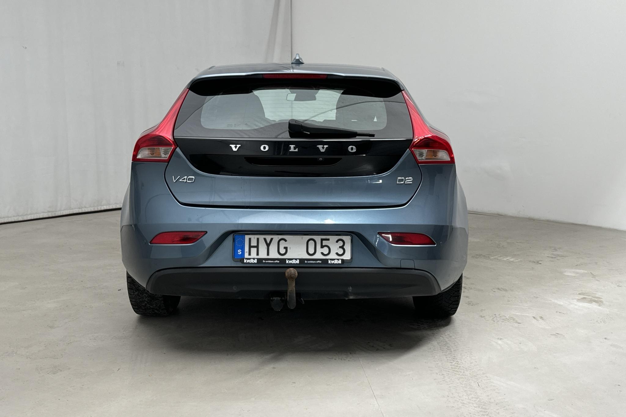 Volvo V40 D2 (115hk) - 173 290 km - Manuaalinen - sininen - 2013