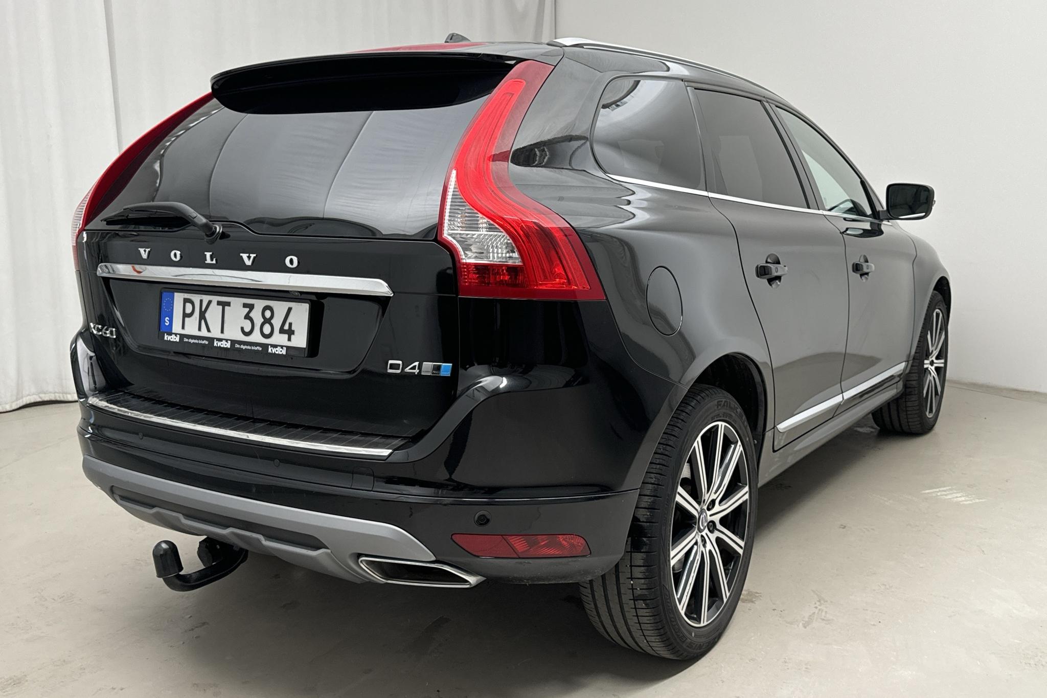 Volvo XC60 D4 AWD (190hk) - 16 744 mil - Automat - svart - 2017