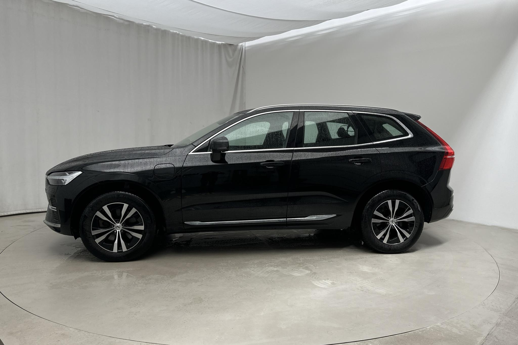 Volvo XC60 T6 AWD Recharge (340hk) - 4 327 mil - Automat - svart - 2022