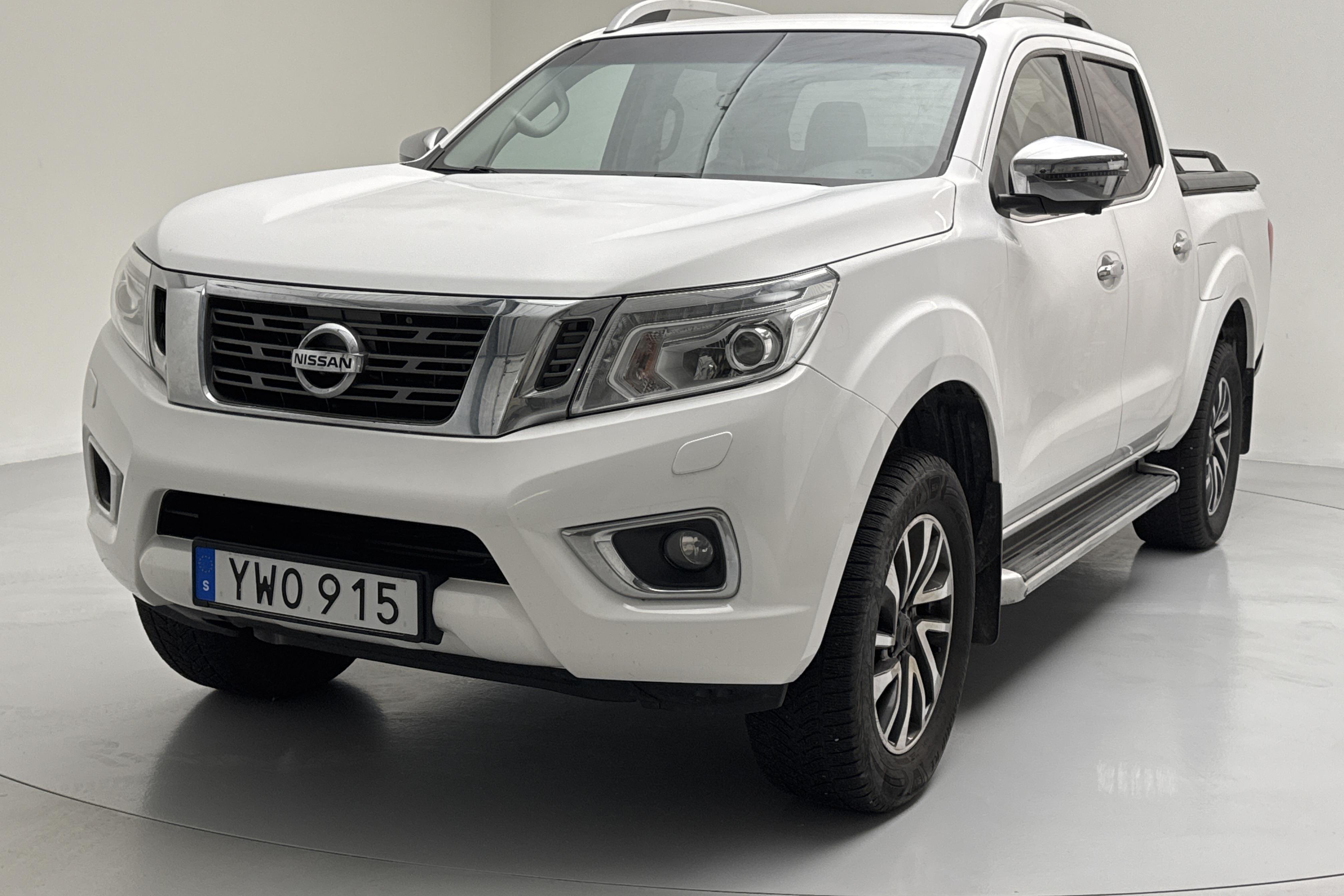 Nissan Navara 2.3 dCi 4x4 (190hk) - 118 230 km - Automatyczna - biały - 2017