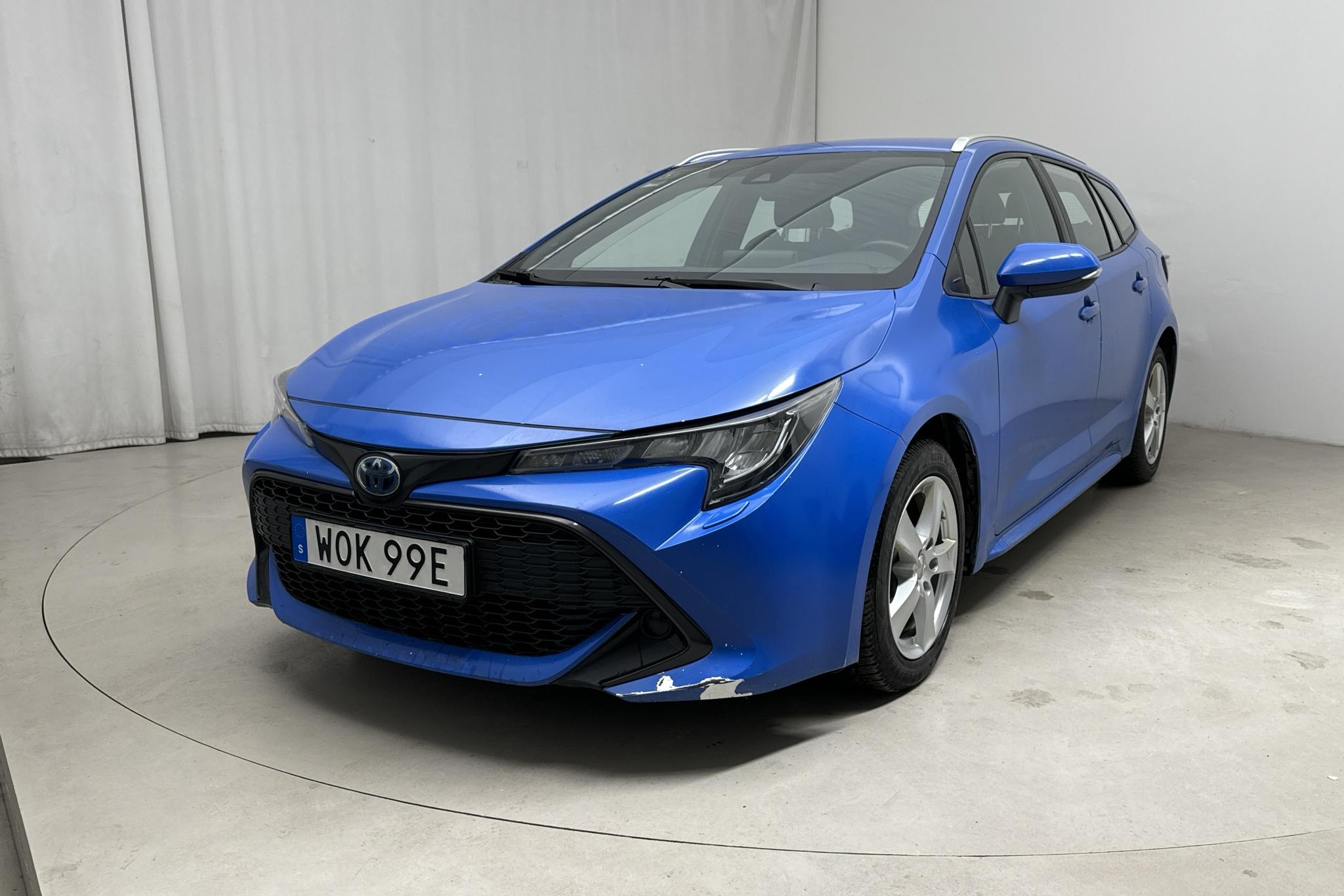 Toyota Corolla 1.8 Hybrid Touring Sports (122hk) - 104 900 km - Automaatne - valge - 2022