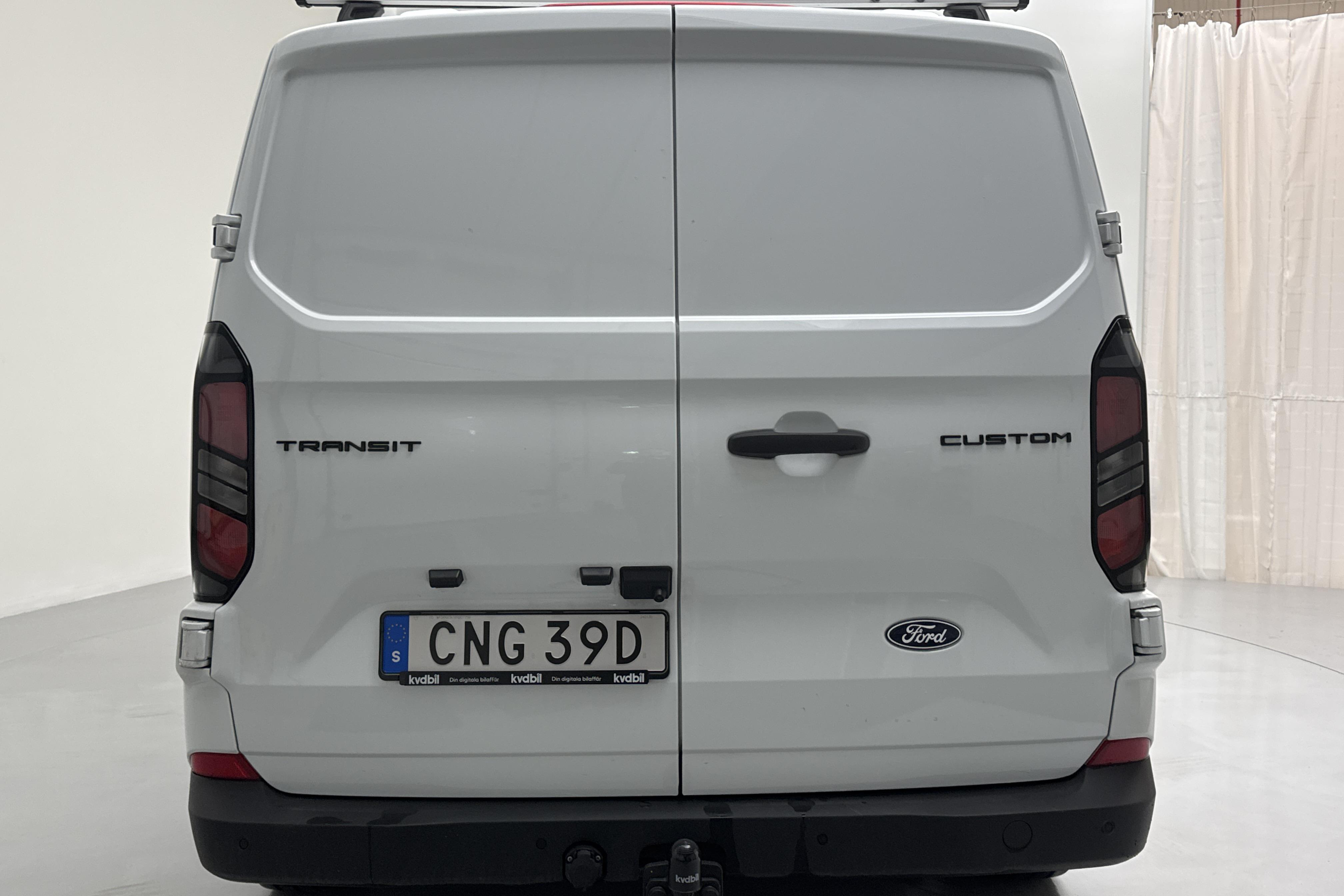 Ford Transit Custom 280 - 11 500 km - Automatic - white - 2024