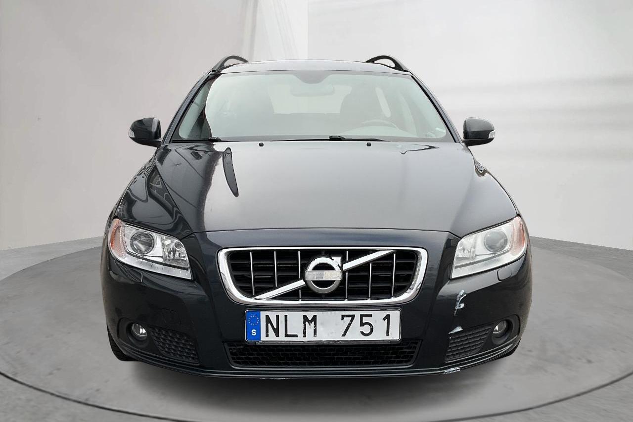 Volvo V70 II 2.5FT (231hk) - 26 120 mil - Automat - grå - 2010